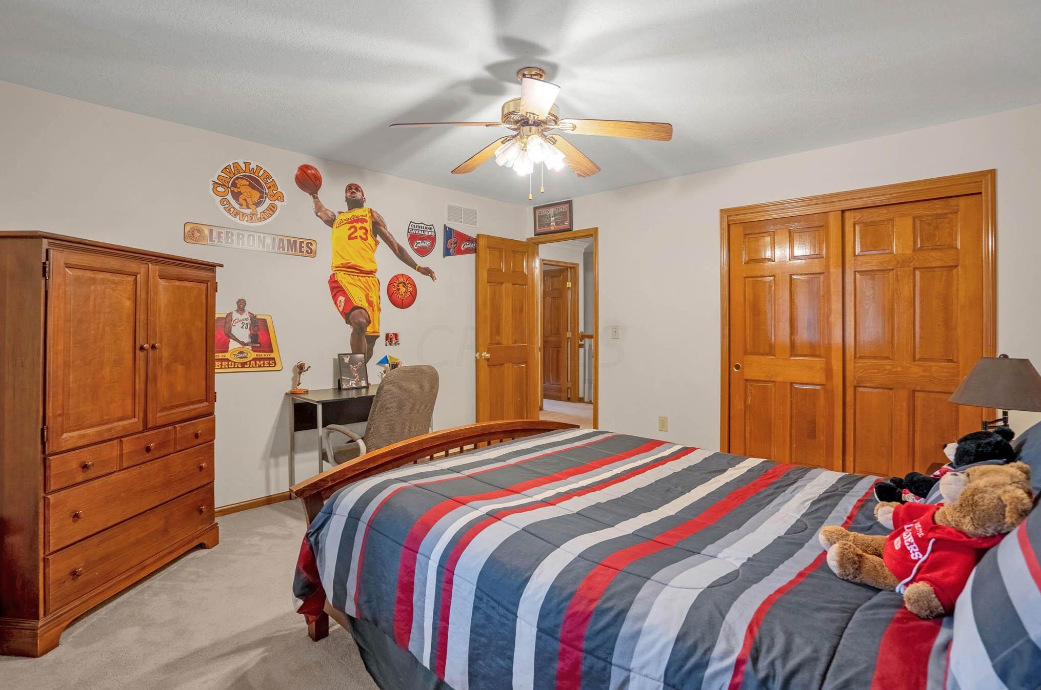 7104 Timberview Dr, Dublin OH  43017-1019 exterior