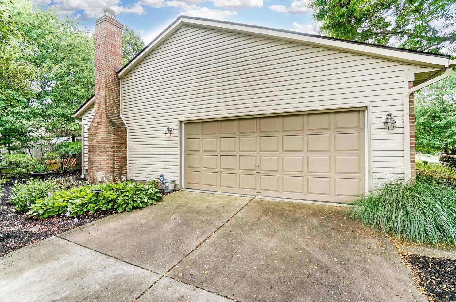 13114 Oakmere Dr, Pickerington OH  43147-9005 exterior