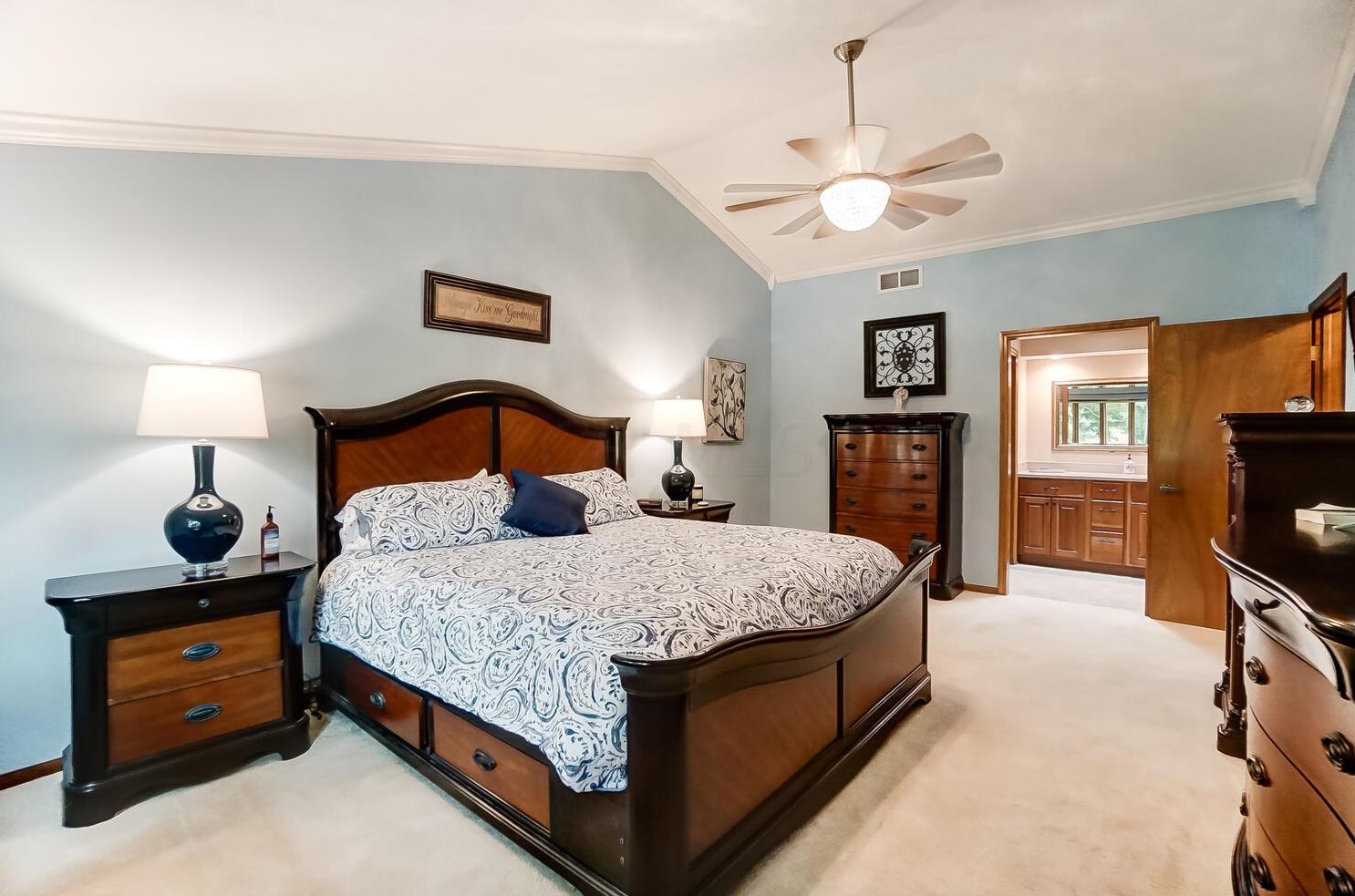 13114 Oakmere Dr, Pickerington OH  43147-9005 exterior