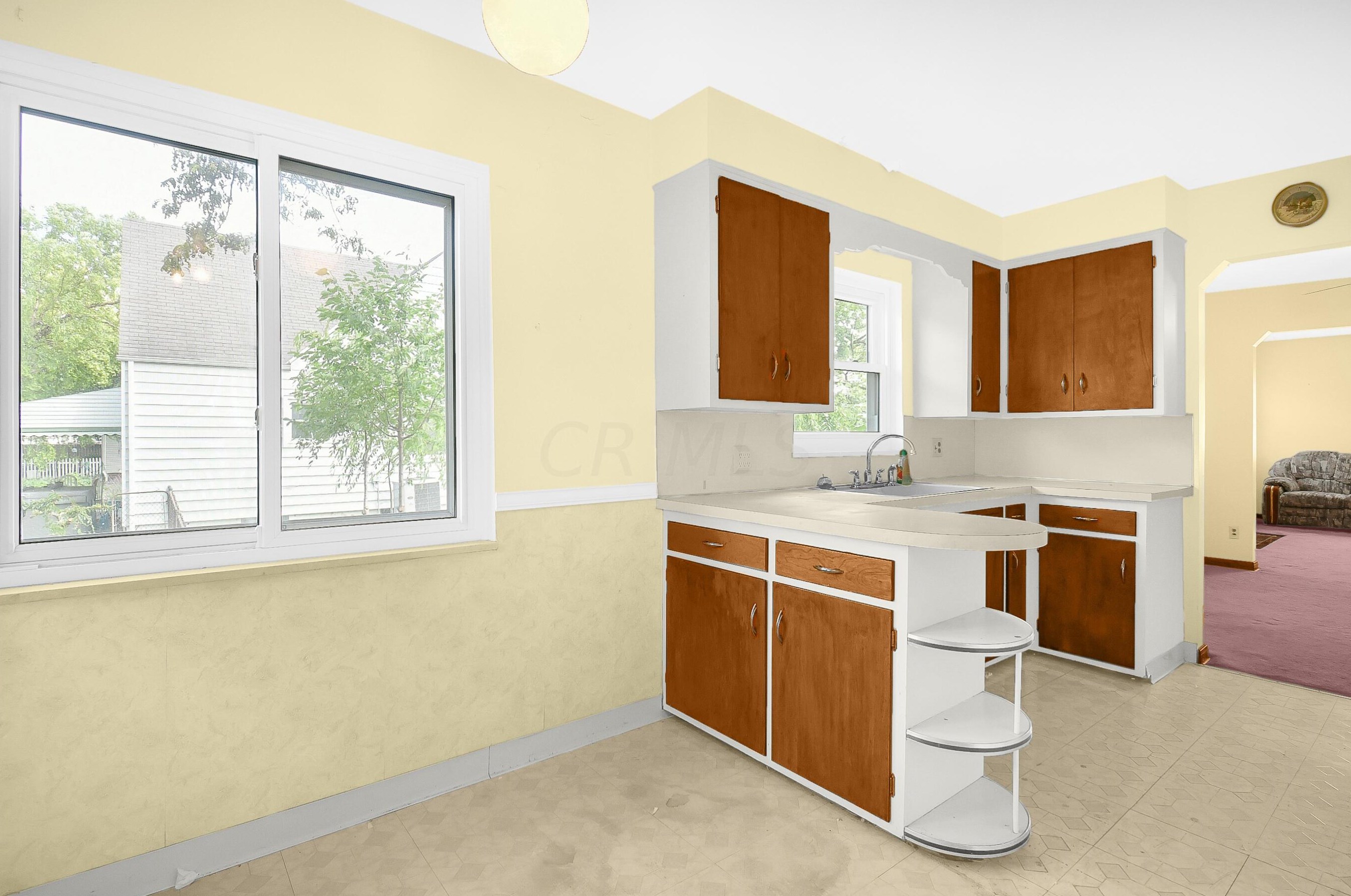 763 Binns Blvd, Columbus OH 43204-2346 exterior