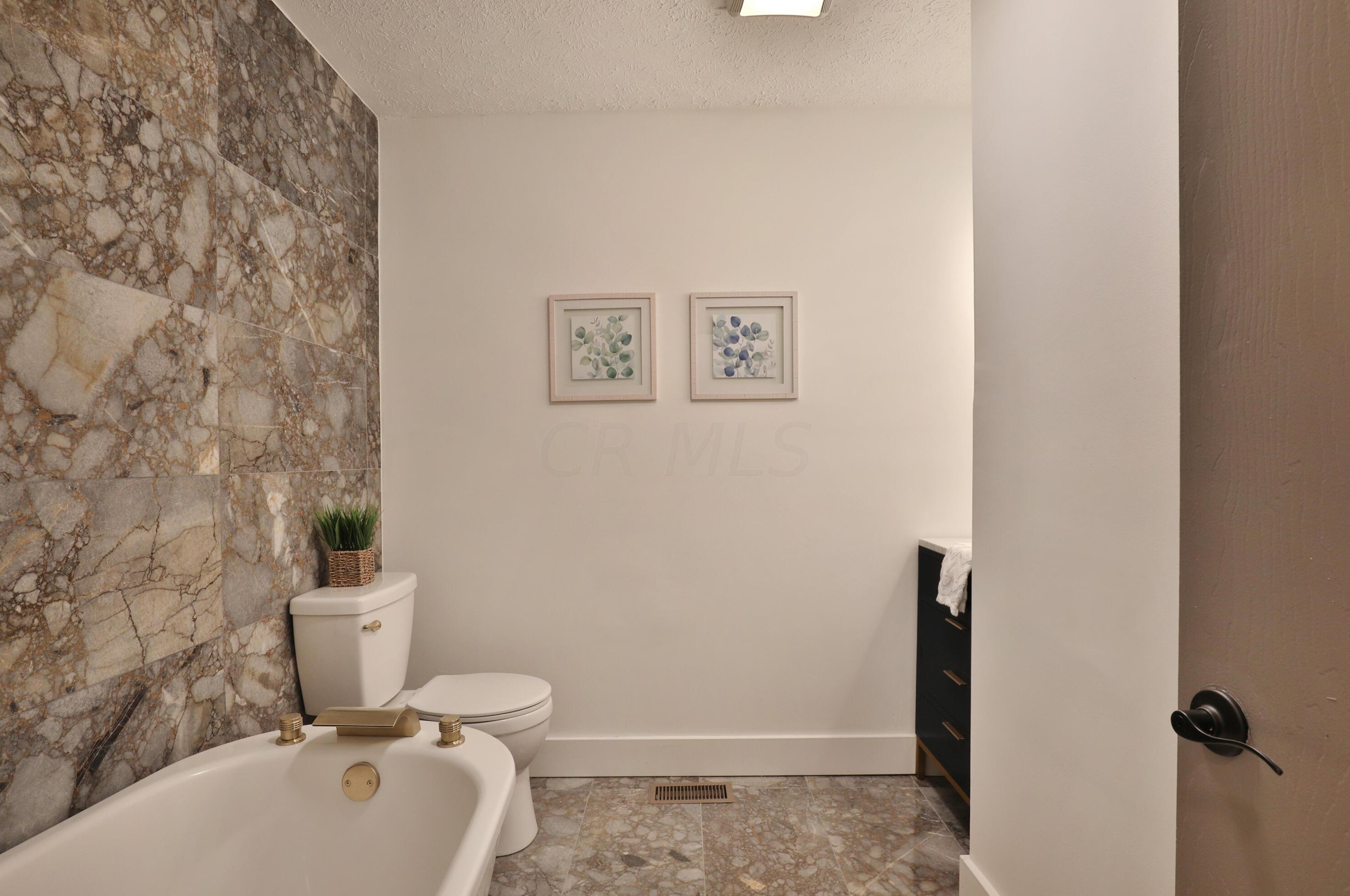 4202 Klondike Rd, Delaware OH  43015-9513 exterior