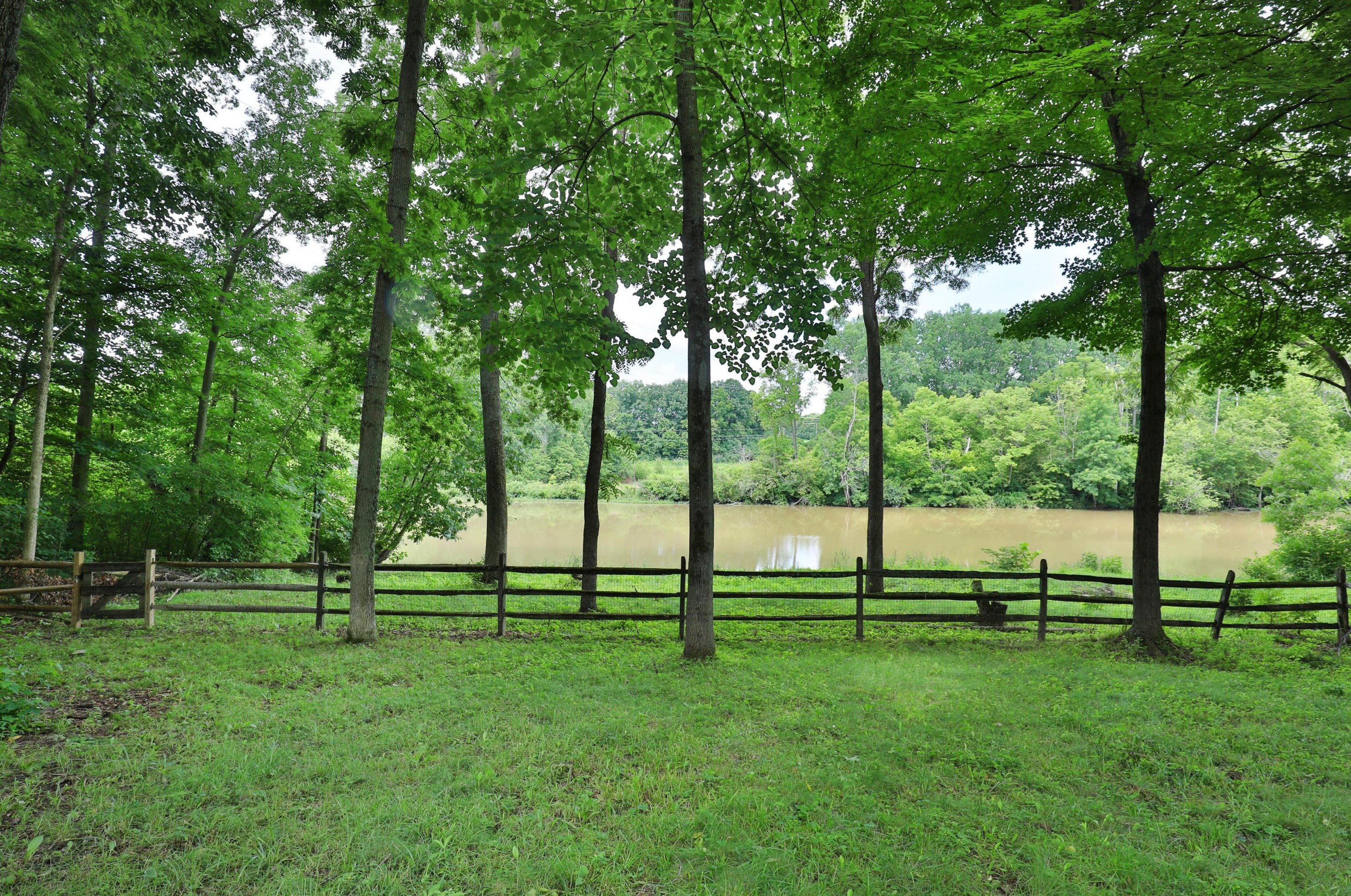 4202 Klondike Rd, Delaware OH  43015-9513 exterior