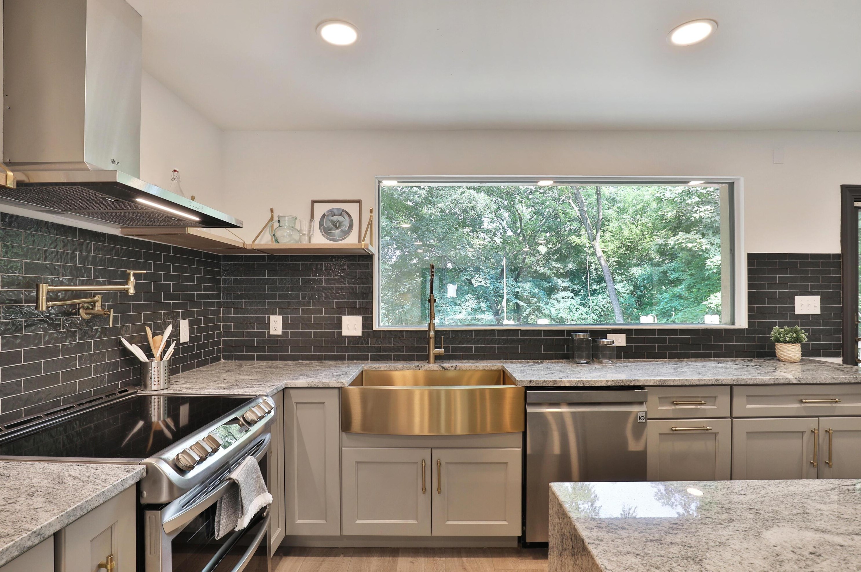 4202 Klondike Rd, Delaware OH  43015-9513 exterior