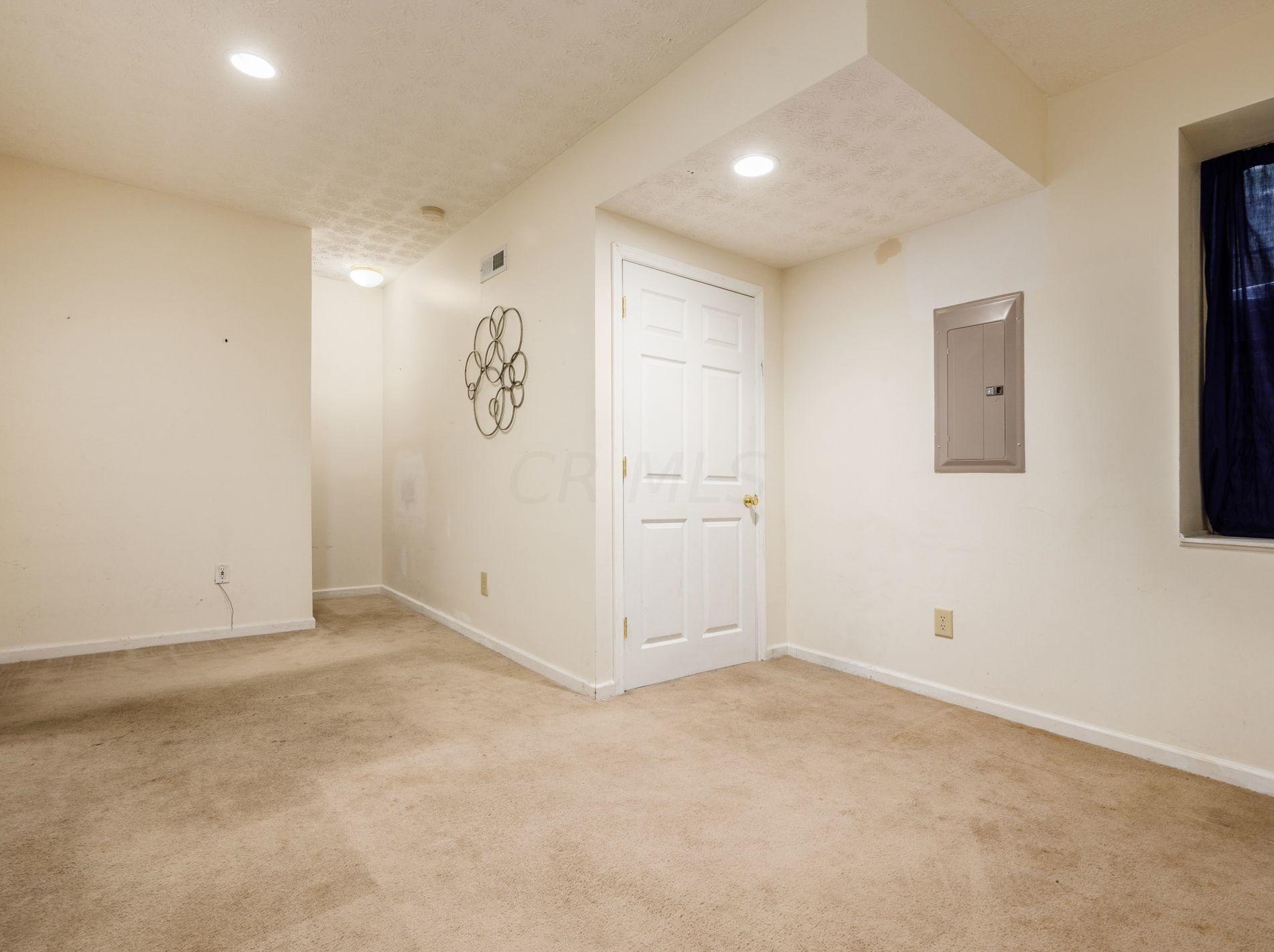 98 Olentangy Pt, Columbus OH 43202-1905 exterior