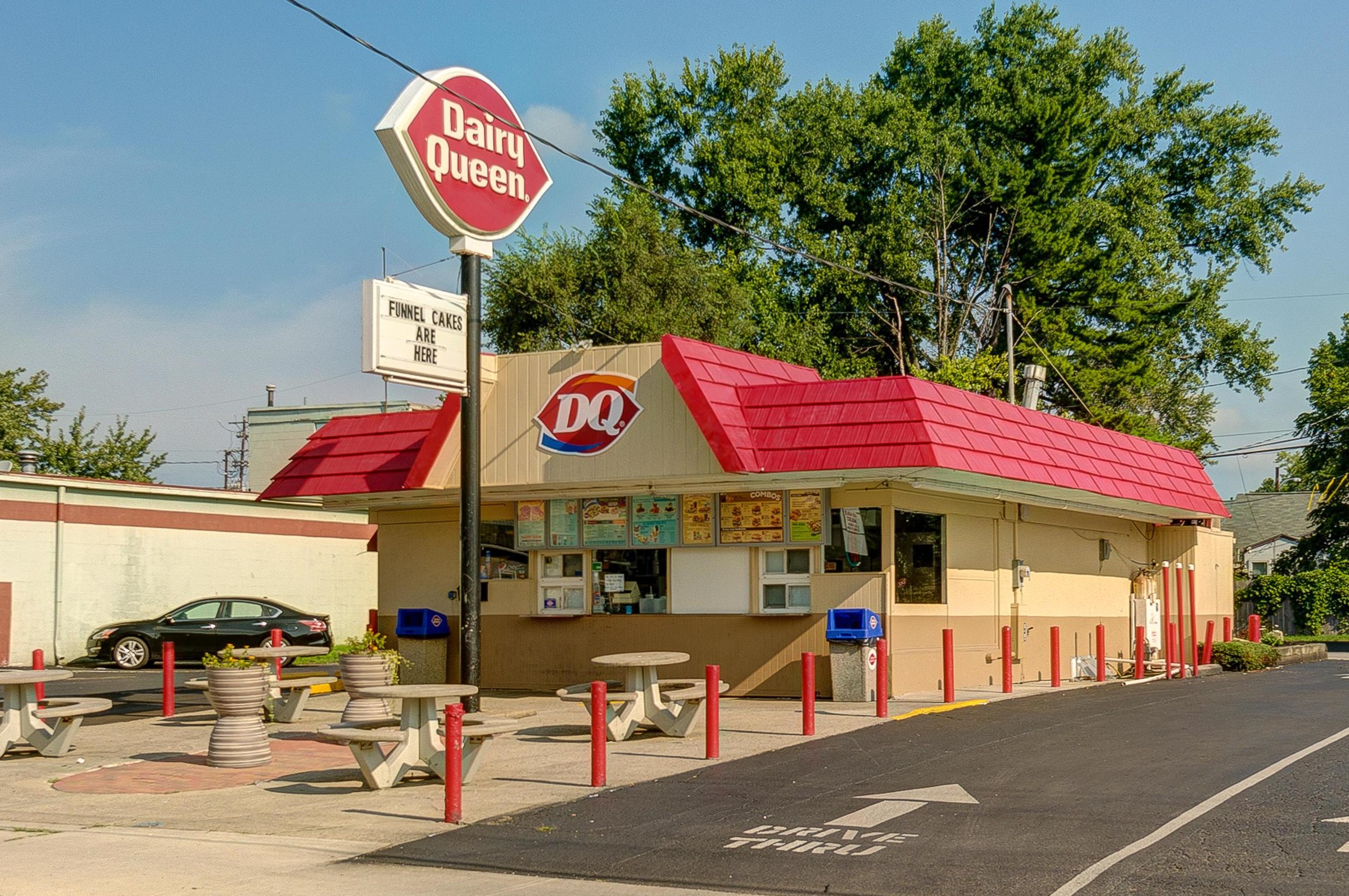 3697 Eisenhower Rd, Columbus OH 43224-2626 exterior