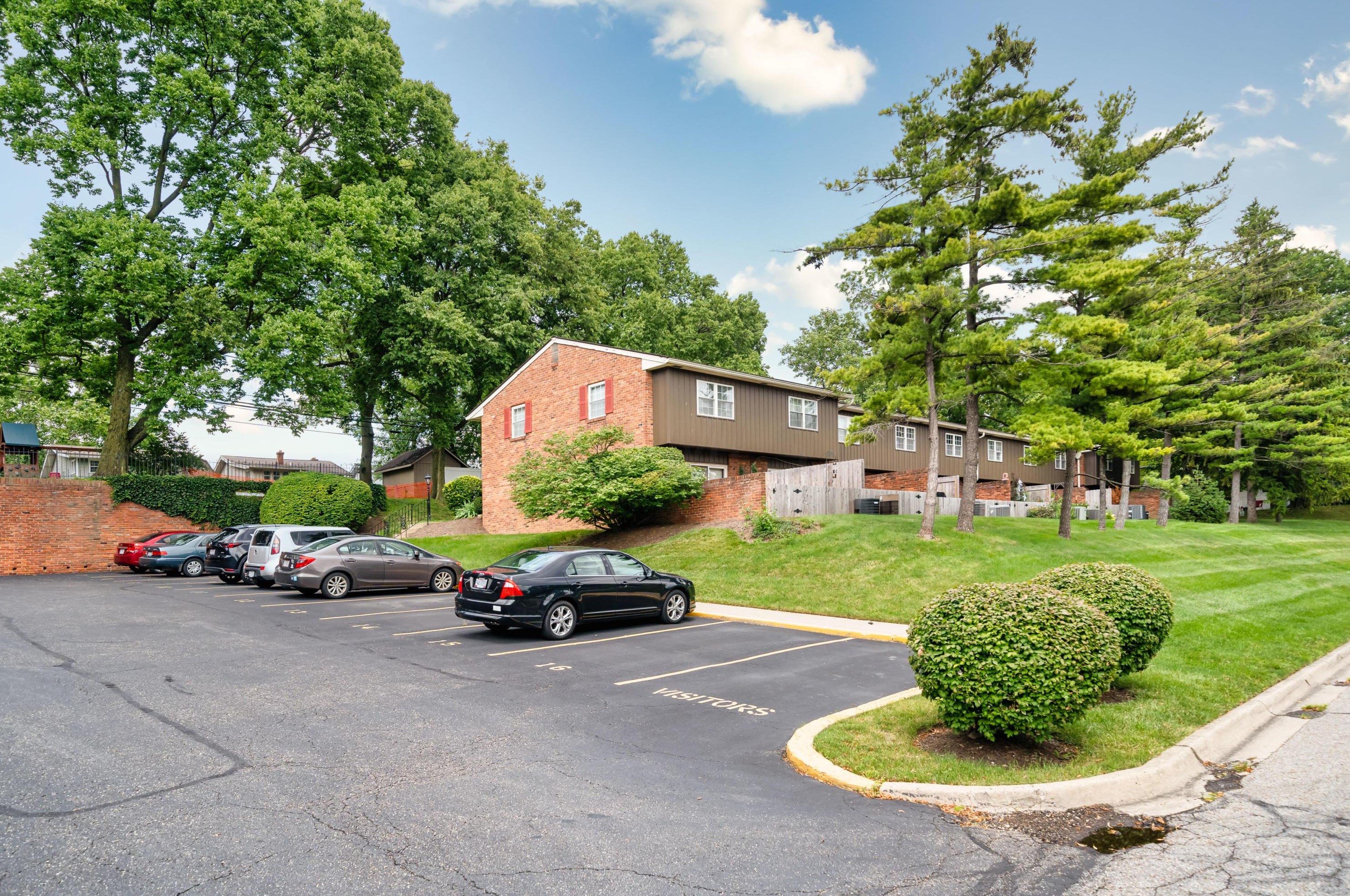 1362 Bluff Ave, Columbus OH  43212-3772 exterior