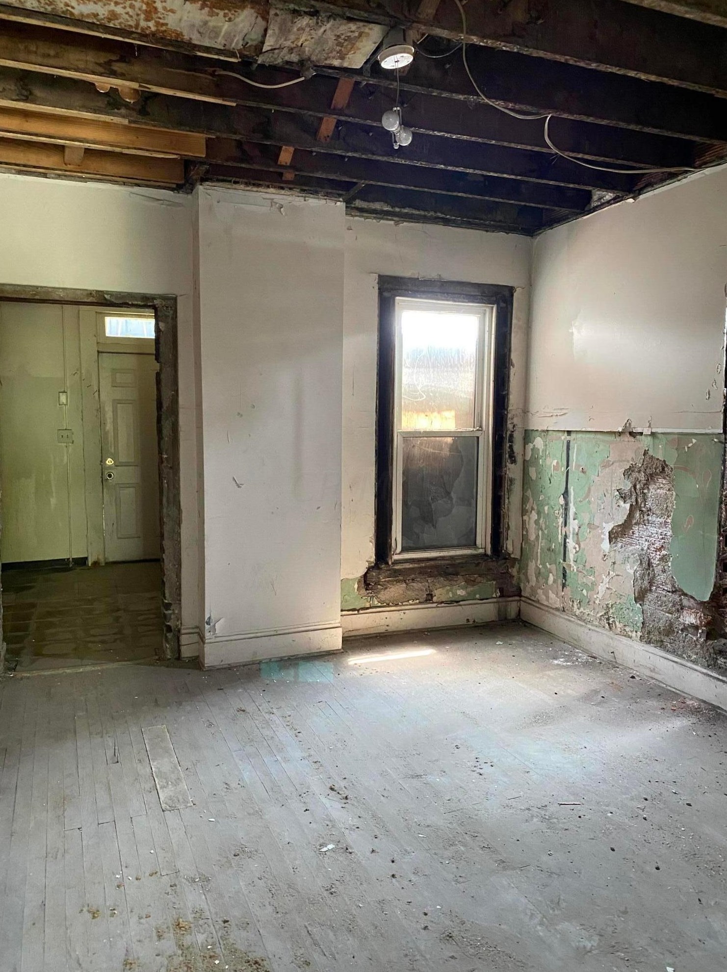 1040 Ohio Ave, Columbus OH  43206-1574 exterior