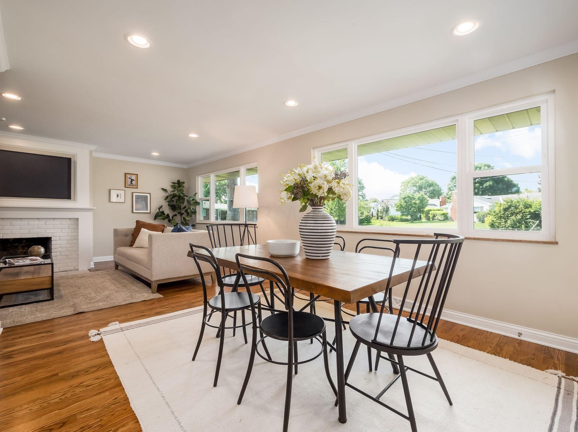 1767 Riverhill Rd, Columbus OH  43221-1334 exterior