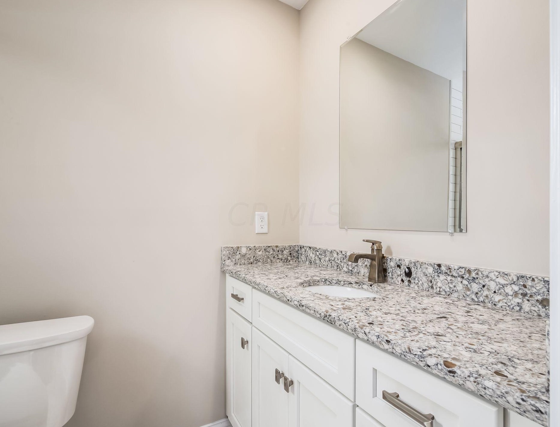 1767 Riverhill Rd, Columbus OH  43221-1334 exterior