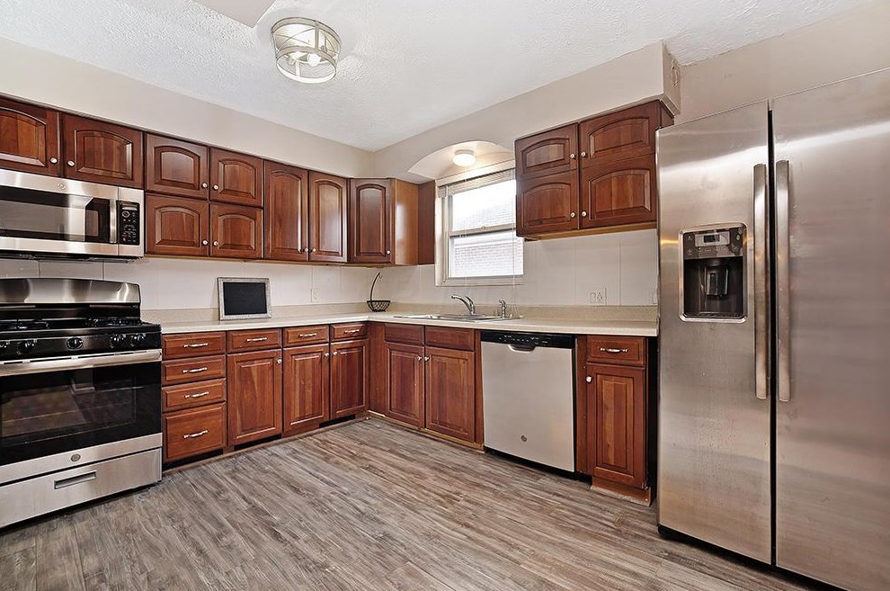 1610 Elmwood Ave, Columbus OH 43212-2330 exterior