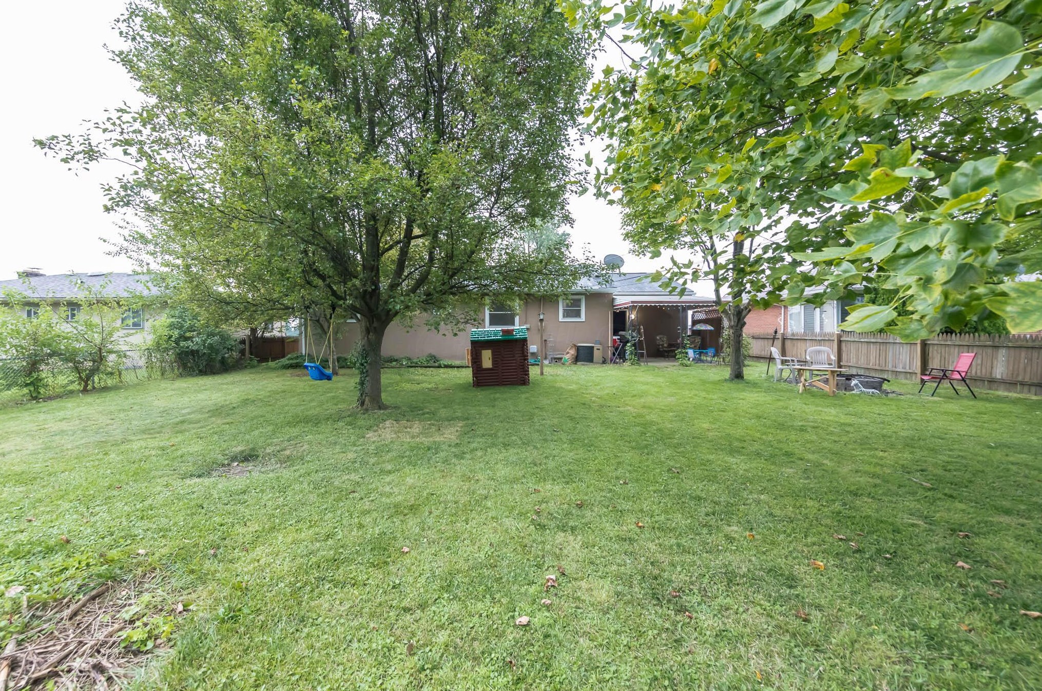 3240 Briggs Rd, Columbus OH 43204-1702 exterior