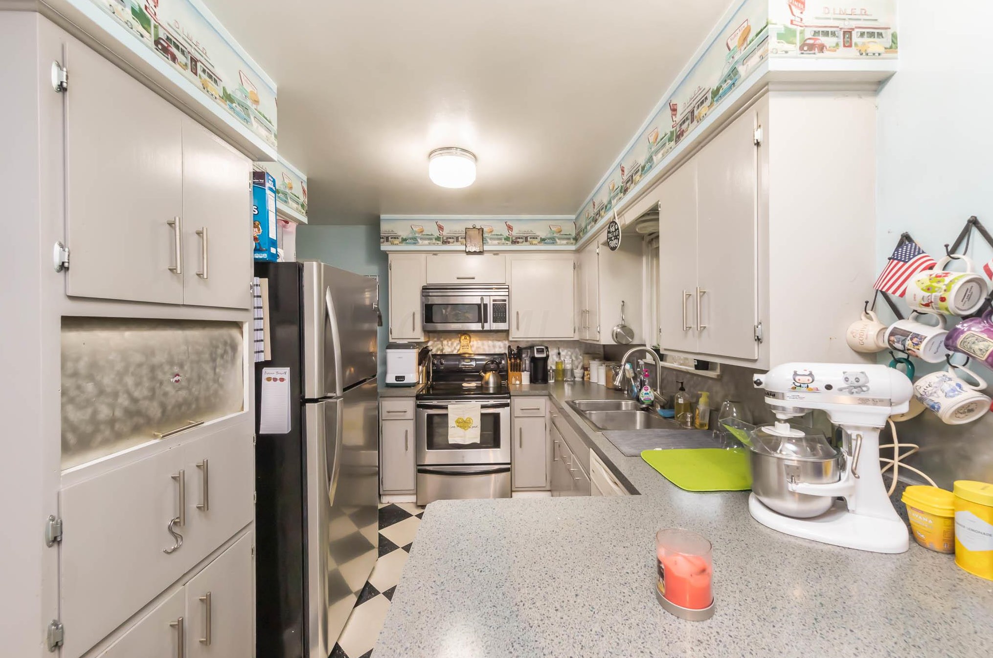 3240 Briggs Rd, Columbus OH 43204-1702 exterior