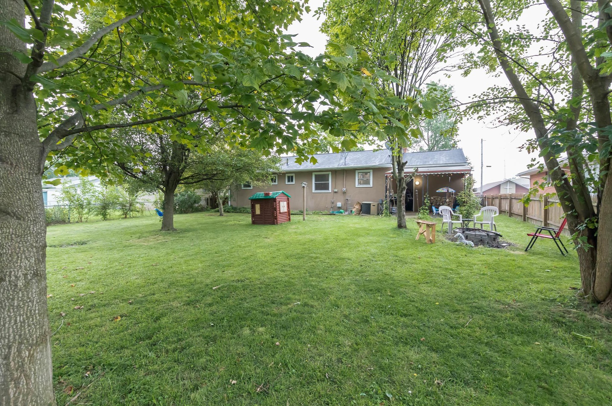 3240 Briggs Rd, Columbus OH 43204-1702 exterior