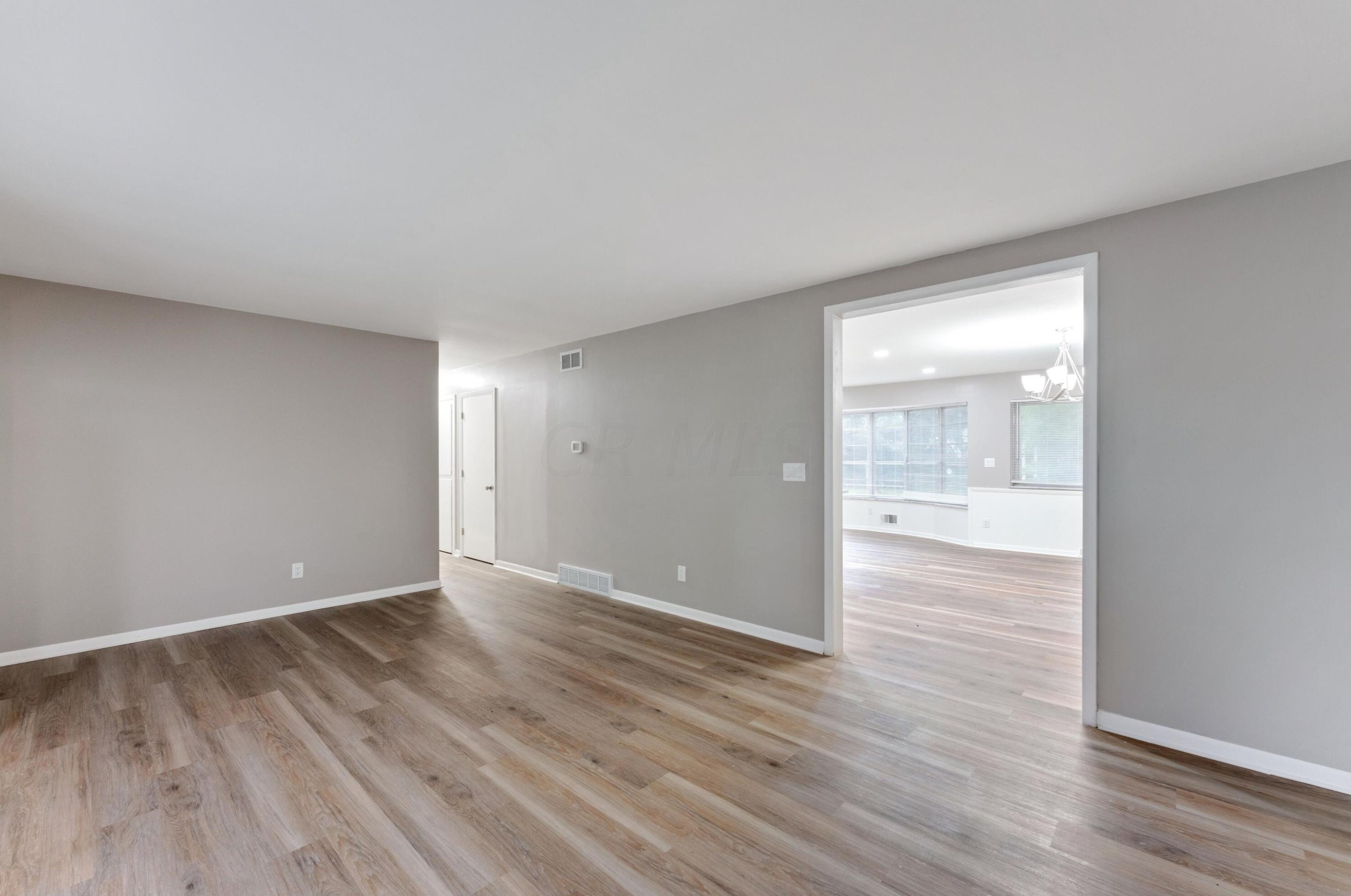 1314 Ironwood Dr, Columbus OH  43229-4307 exterior