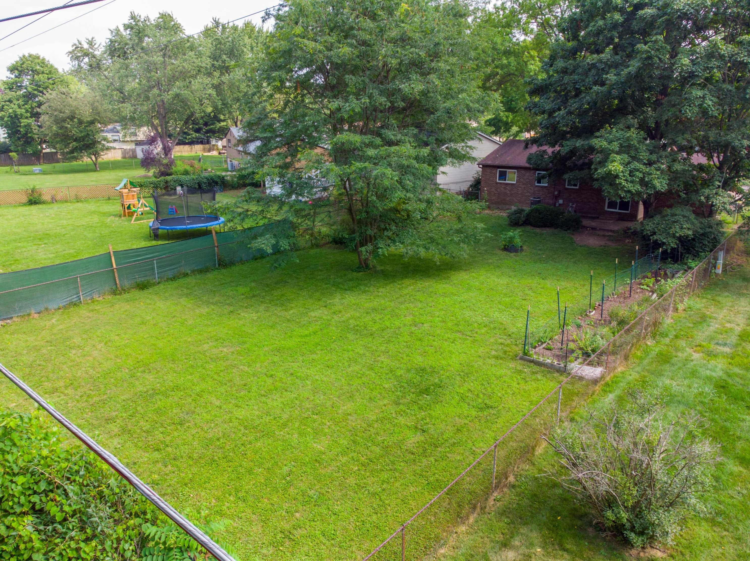 2692 Landsburn Dr, Columbus OH 43231-5928 exterior