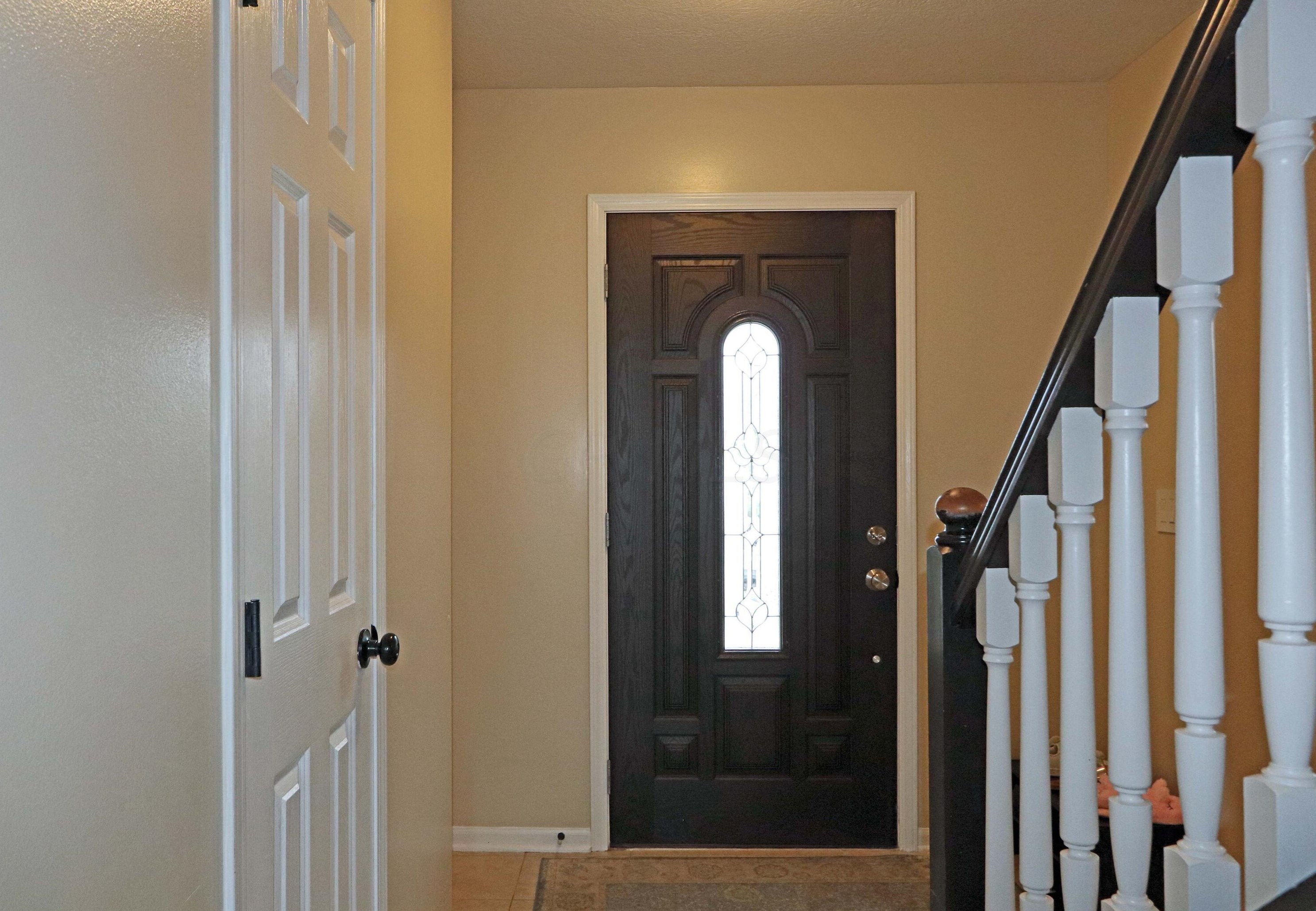 5192 Copper Creek Dr, Dublin OH  43016-9718 exterior