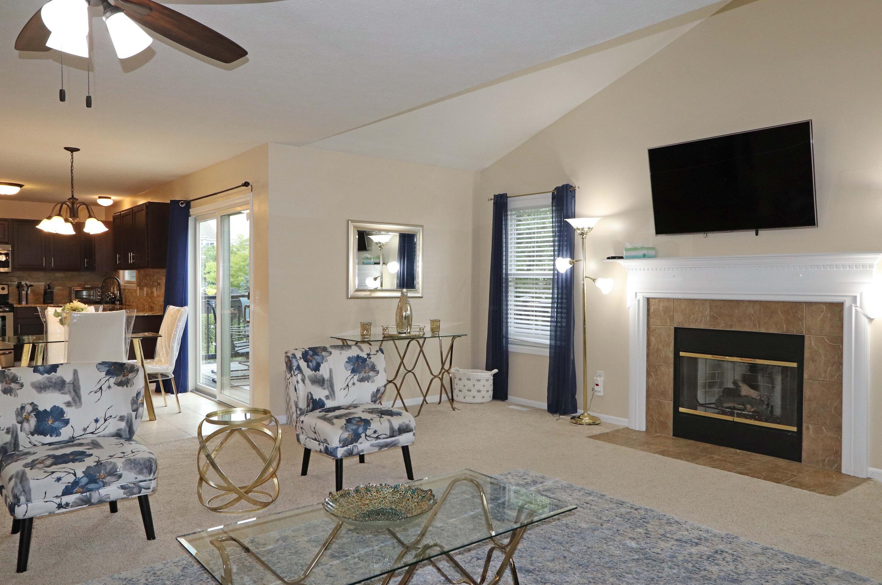 5192 Copper Creek Dr, Dublin OH  43016-9718 exterior