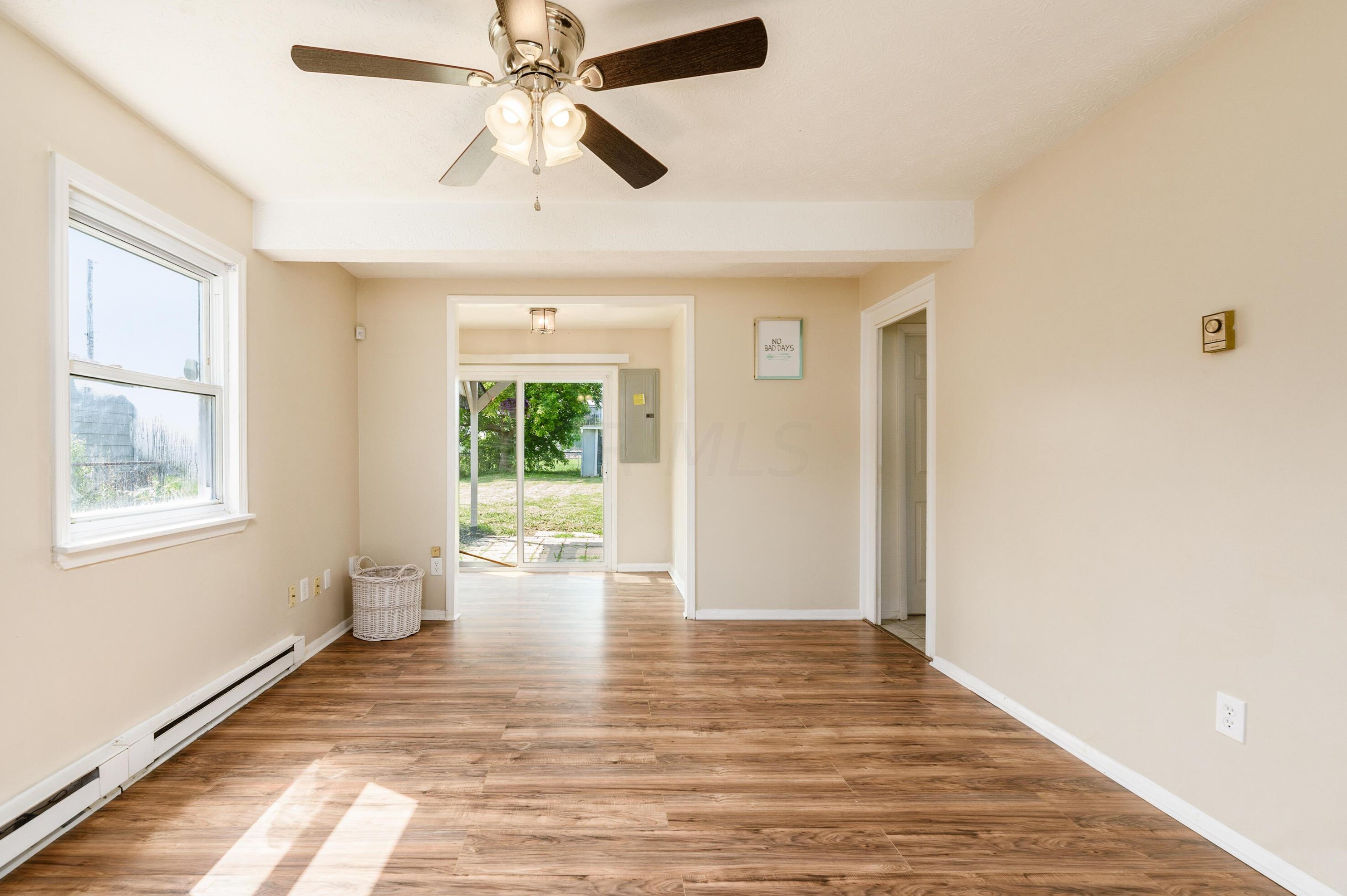 3479 Arnsby Rd, Columbus OH 43232-5909 exterior