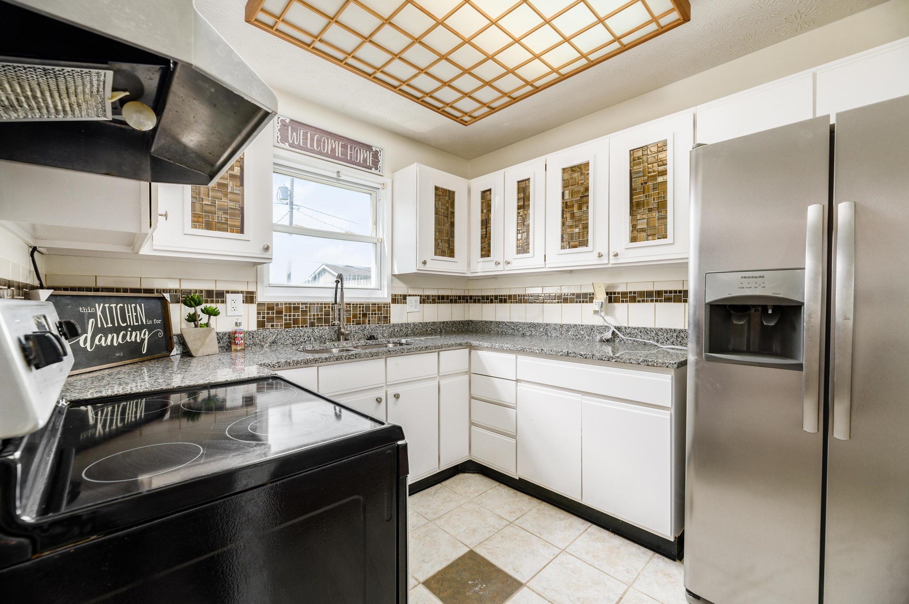 3479 Arnsby Rd, Columbus OH 43232-5909 exterior