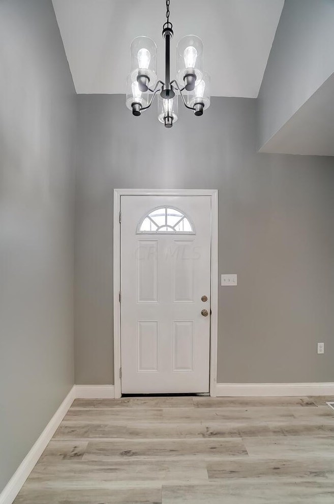 908 12th Ave, Columbus OH  43211-2724 exterior