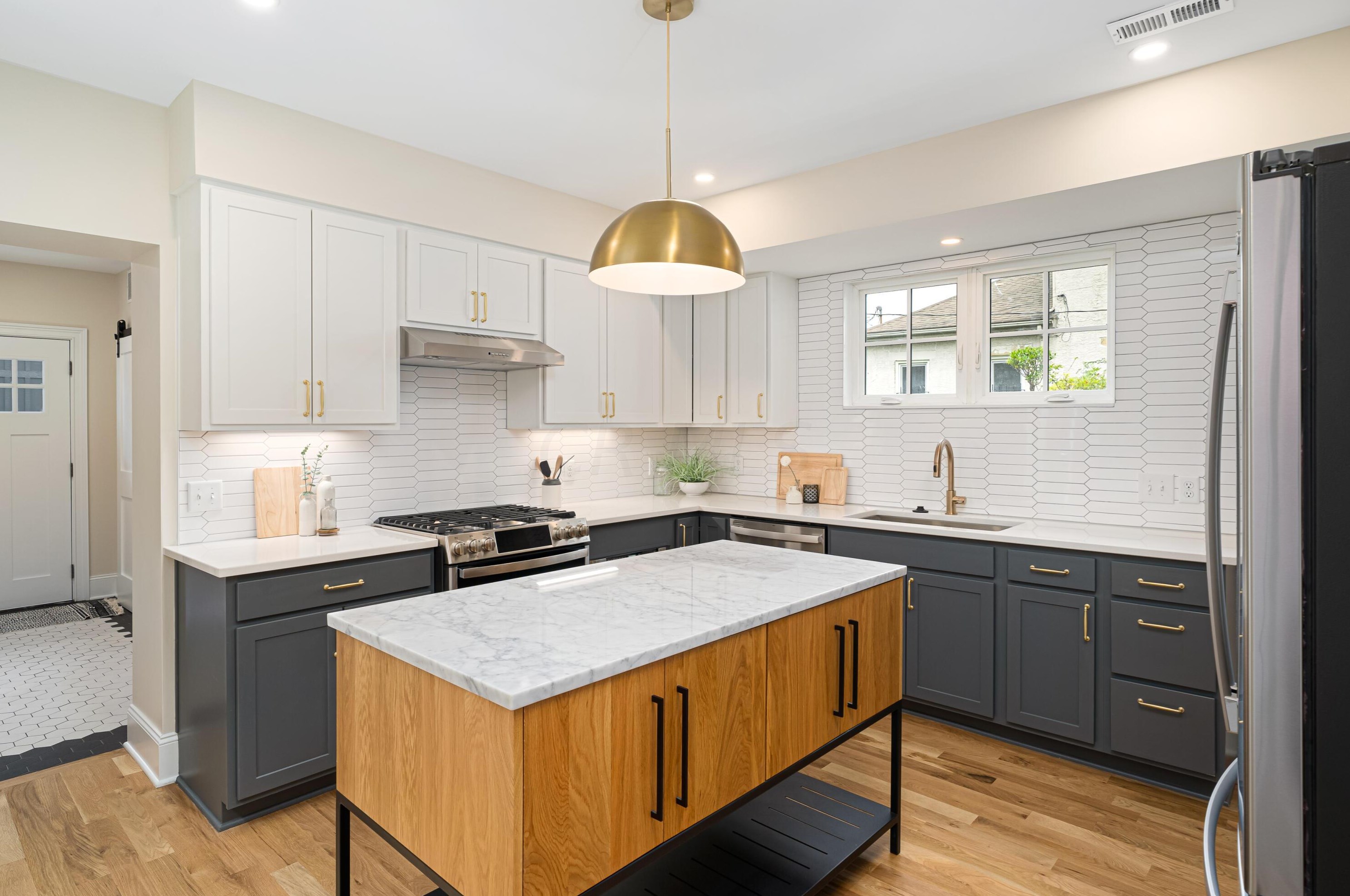 159 21st St, Columbus OH  43203-1588 exterior