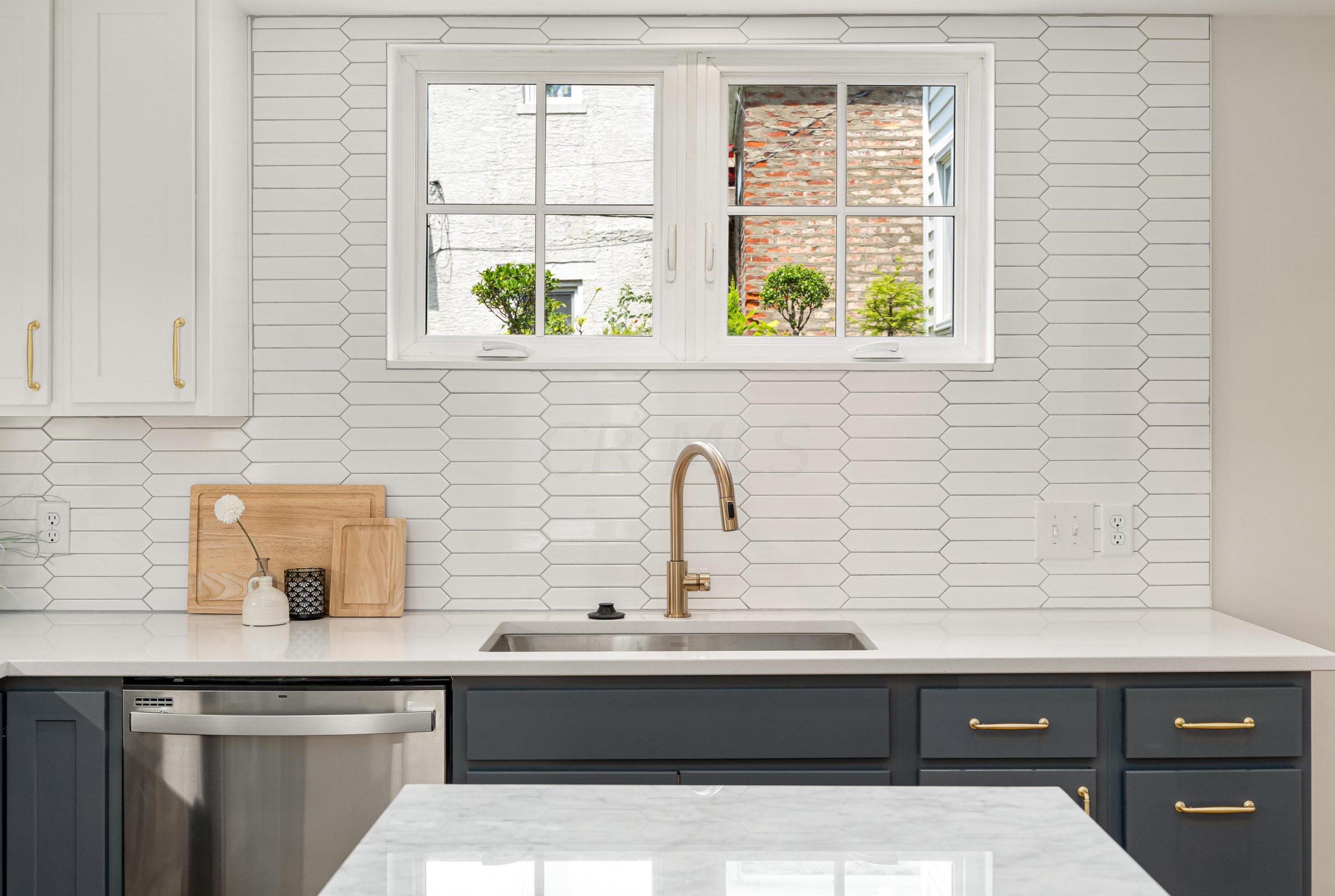 159 21st St, Columbus OH  43203-1588 exterior