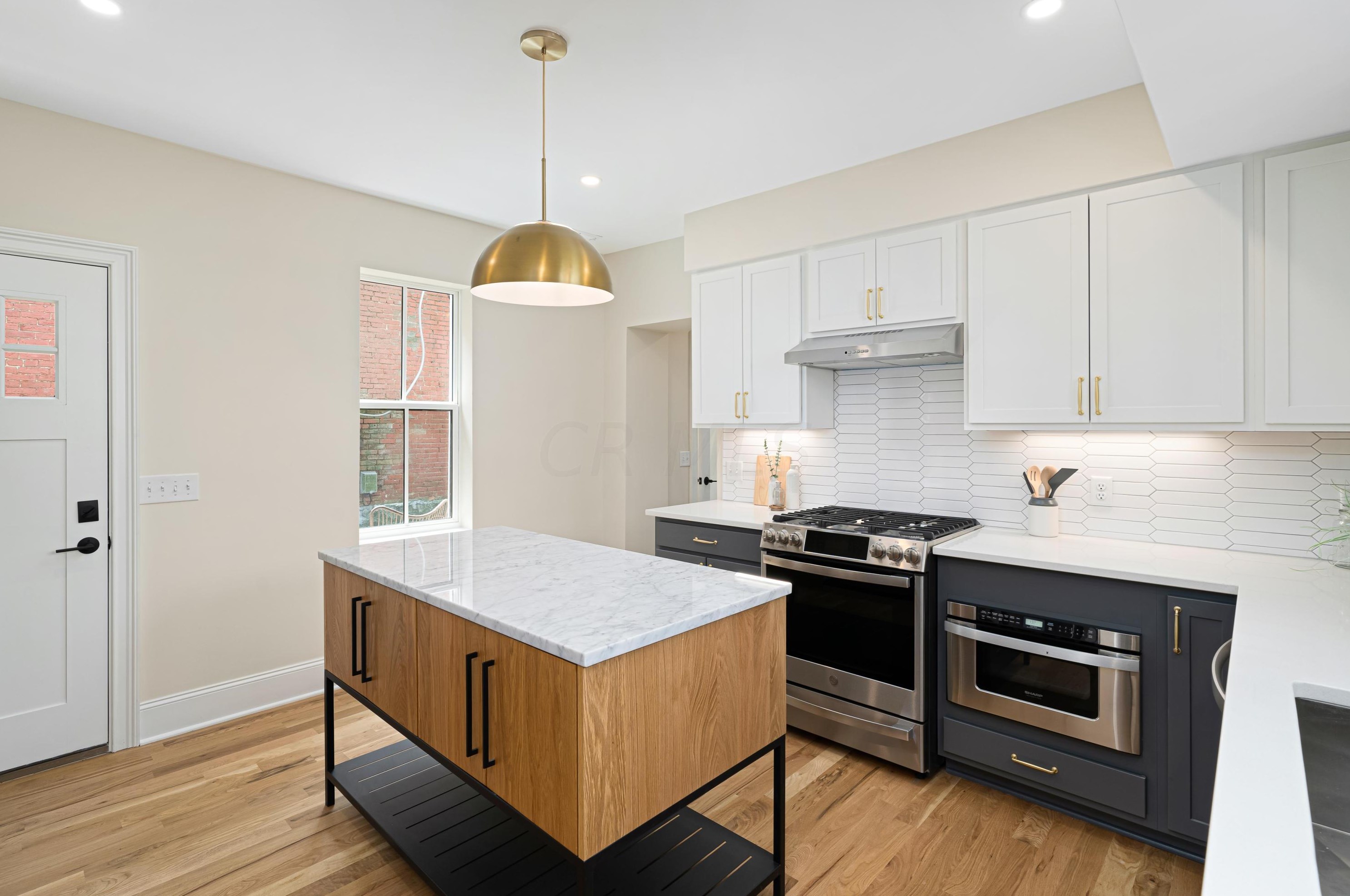 159 21st St, Columbus OH  43203-1588 exterior