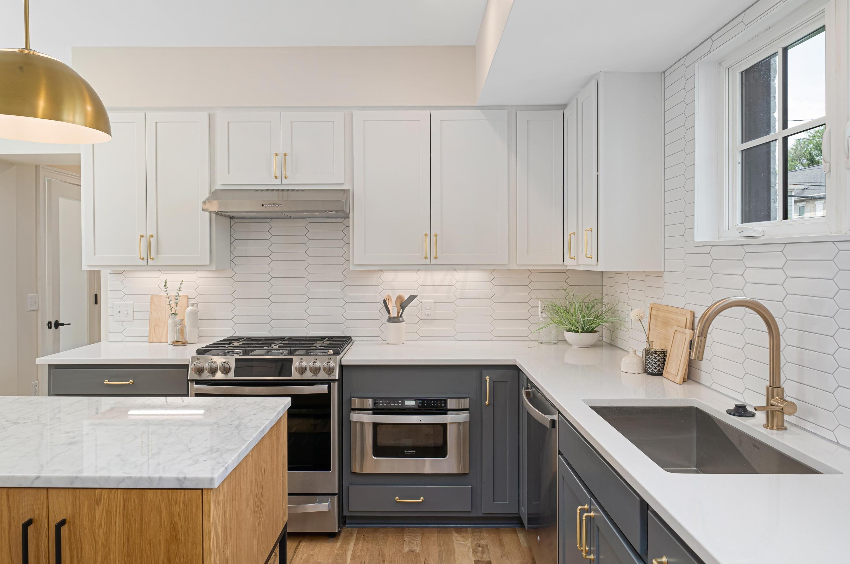 159 21st St, Columbus OH  43203-1588 exterior