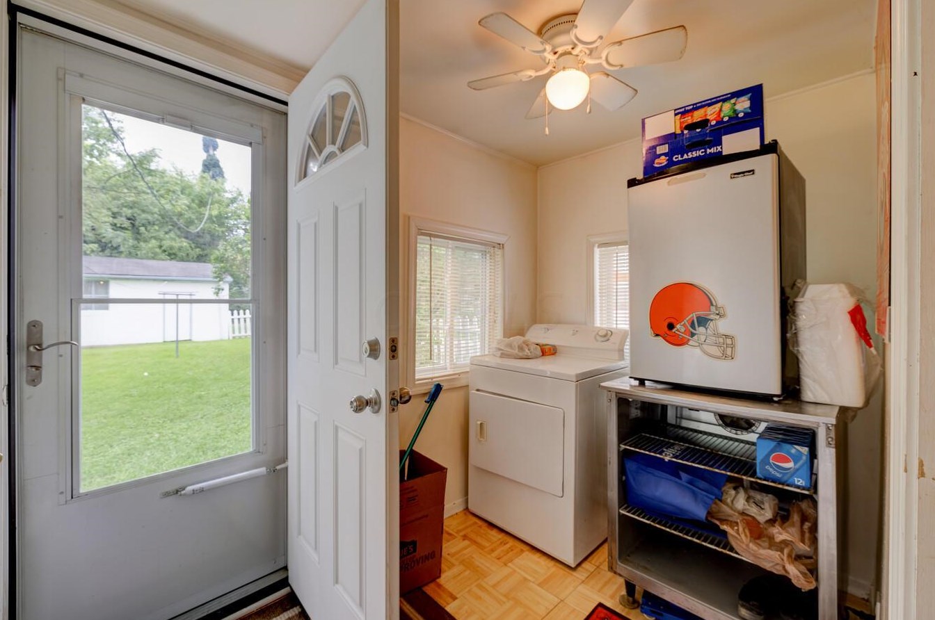 2085 Lamont Ave, Columbus OH 43224-2951 exterior