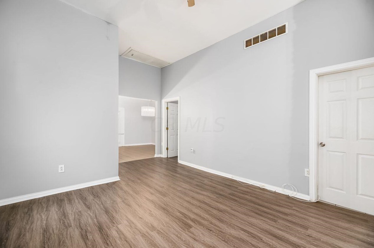 999 Pennsylvania Ave, Columbus OH 43201-3338 exterior