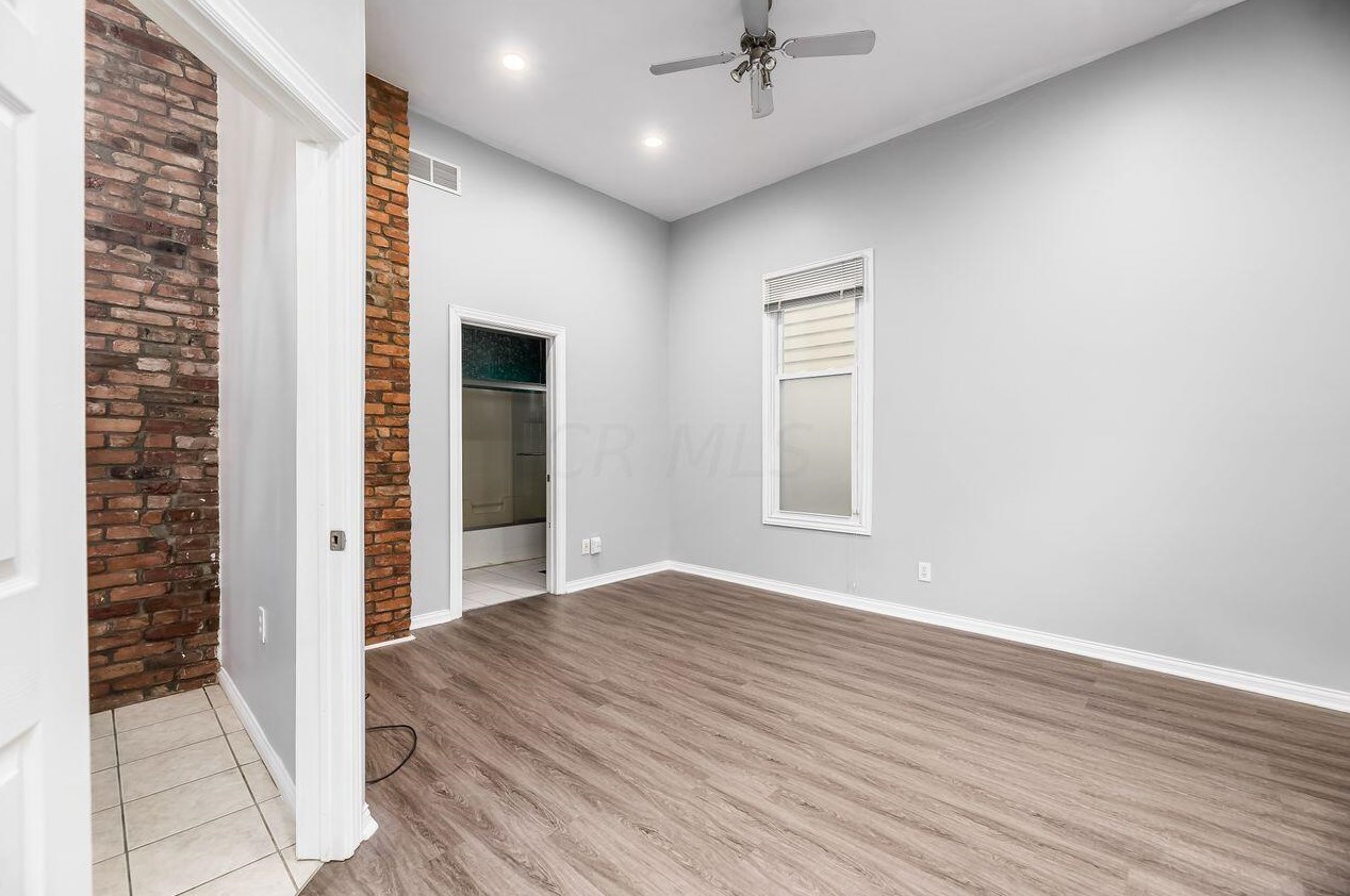 999 Pennsylvania Ave, Columbus OH 43201-3338 exterior