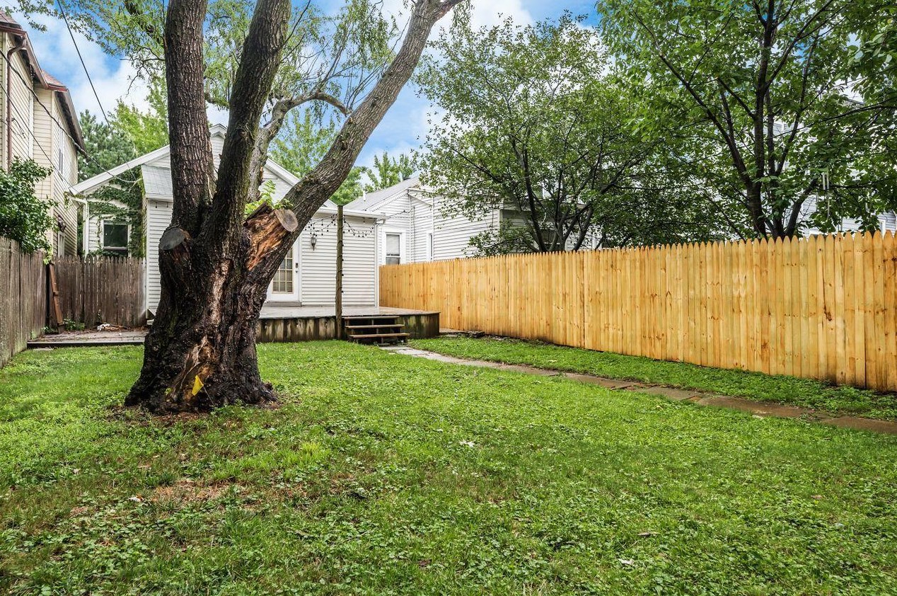 999 Pennsylvania Ave, Columbus OH 43201-3338 exterior