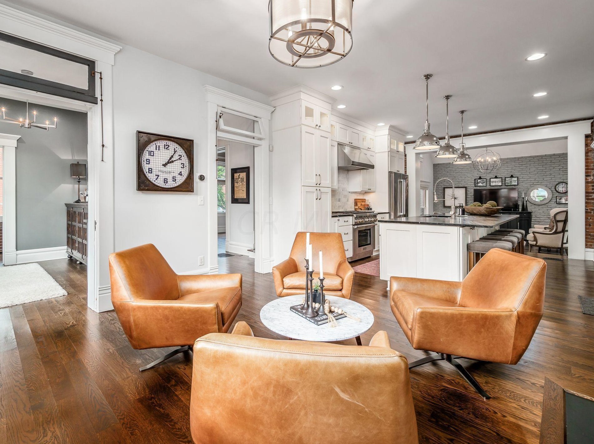 702 6 St, Columbus OH 43206-2126 exterior