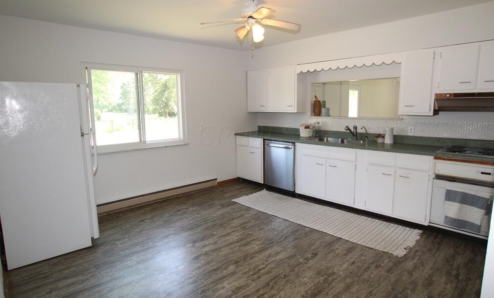 12361 State Route 56, Mount Sterling OH  43143-9048 exterior