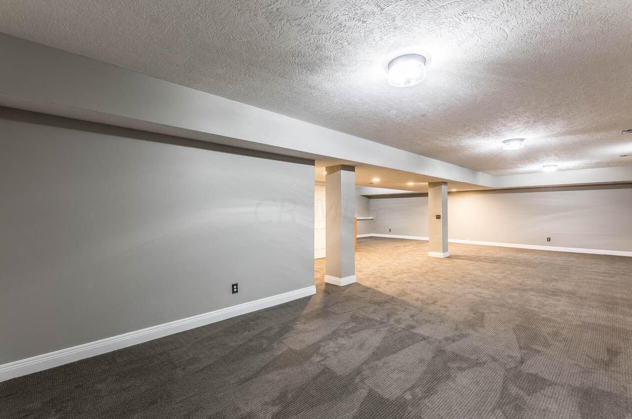 13824 Violet Meadows Ave, Pickerington OH  43147-8028 exterior