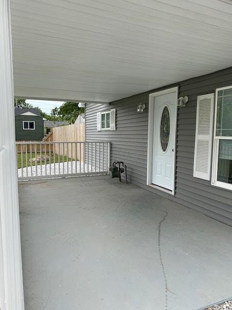 418 Hilock Rd, Columbus OH  43207-3117 exterior