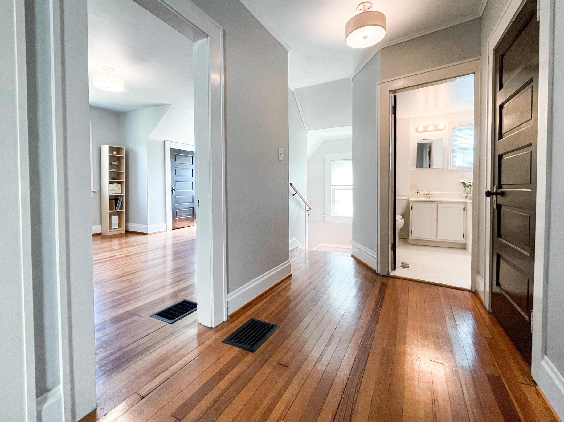 1525 Westwood Ave, Columbus OH  43212-6700 exterior