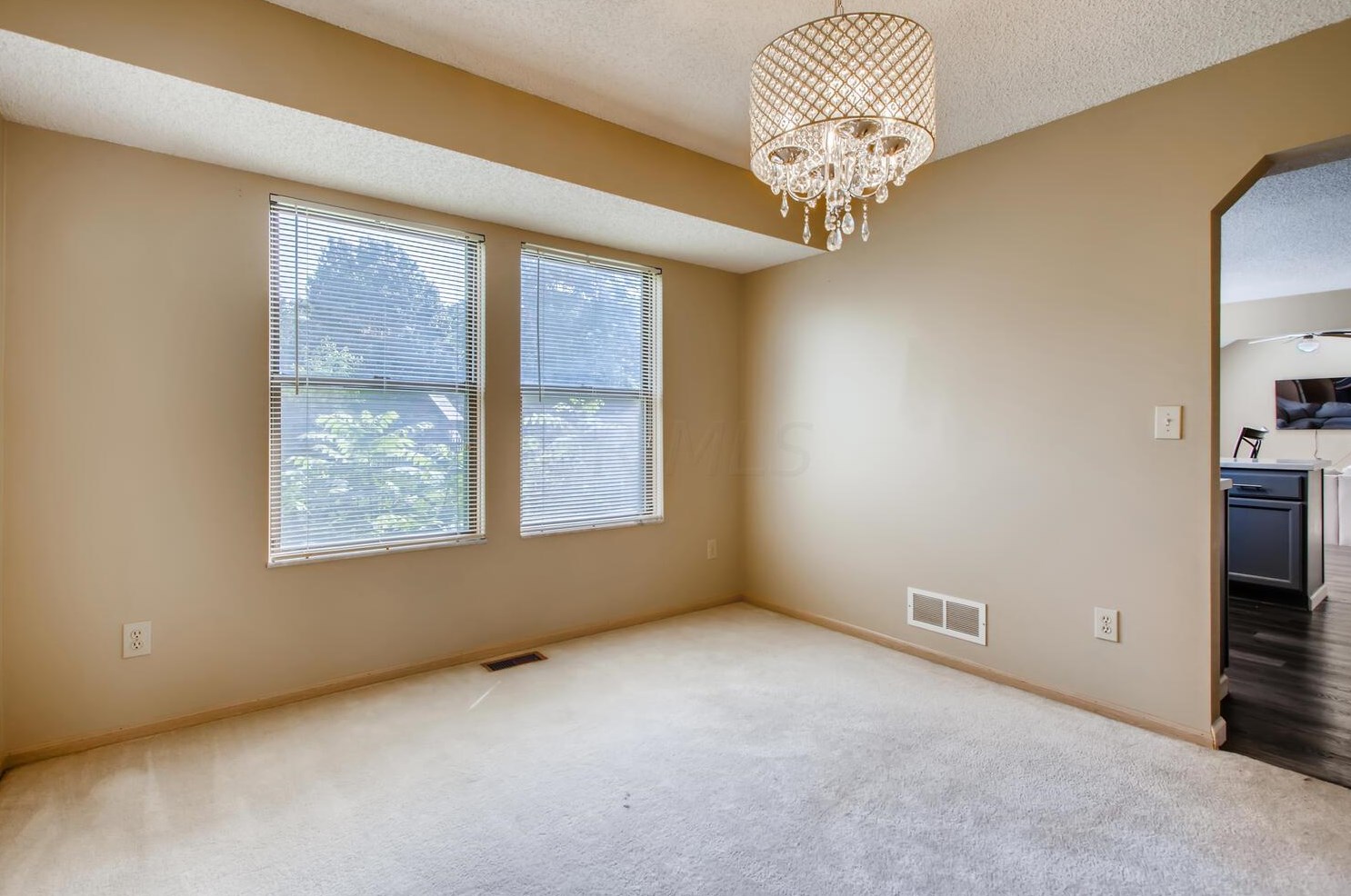 430 Schyler Way, Columbus OH  43230-4380 exterior