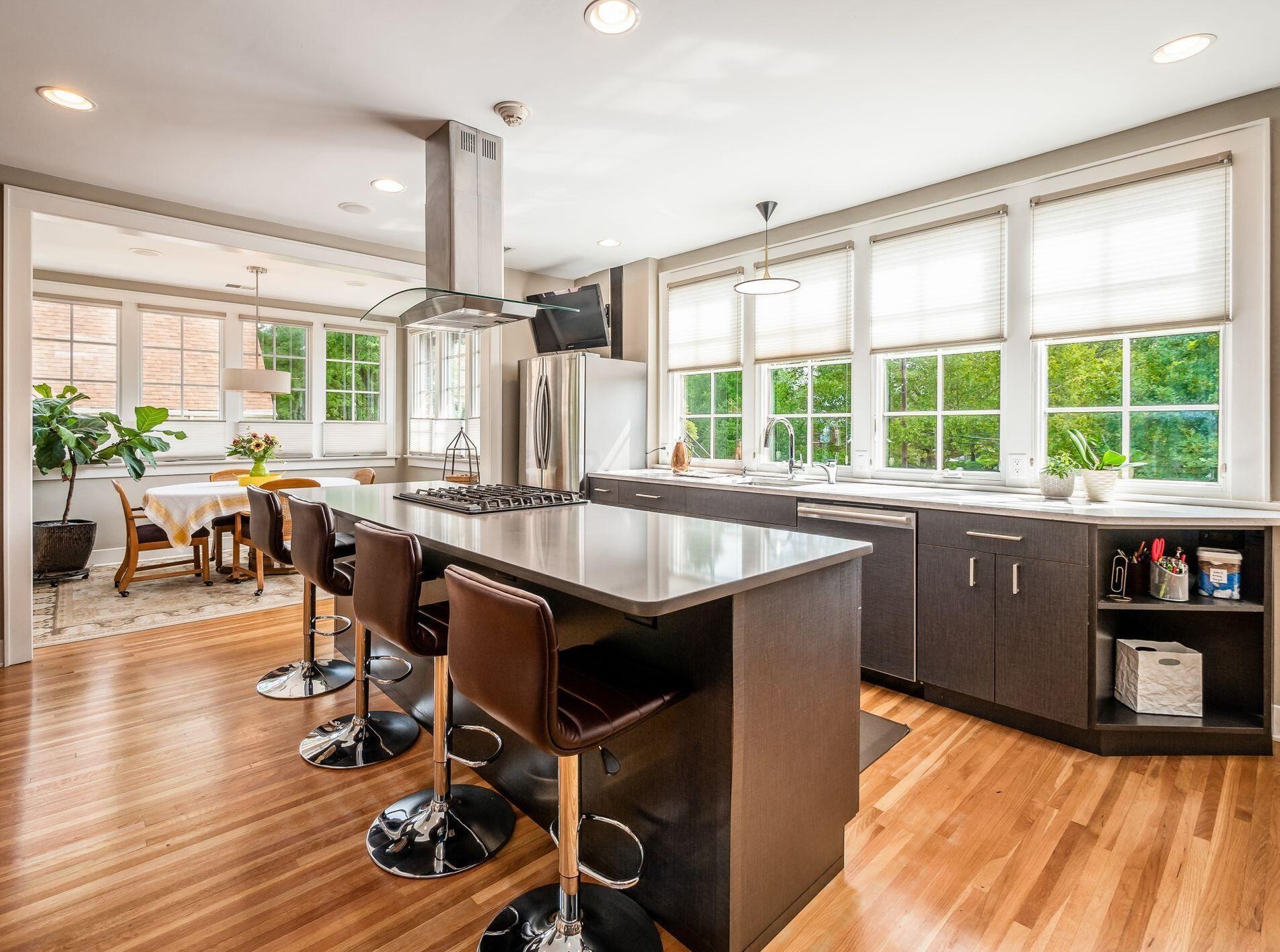 519 Drexel Ave, Columbus OH 43219-2731 exterior