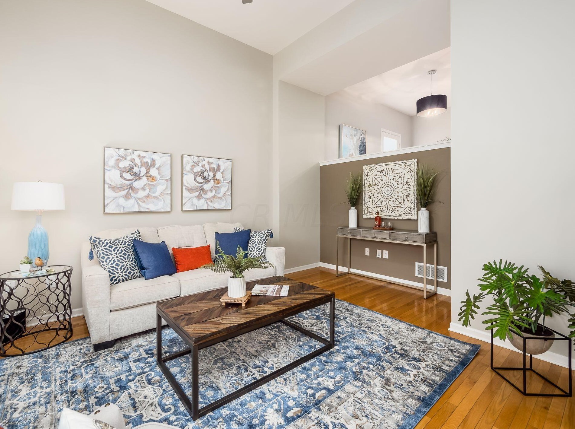 1257 Hunter Ave, Columbus OH 43201-3231 exterior