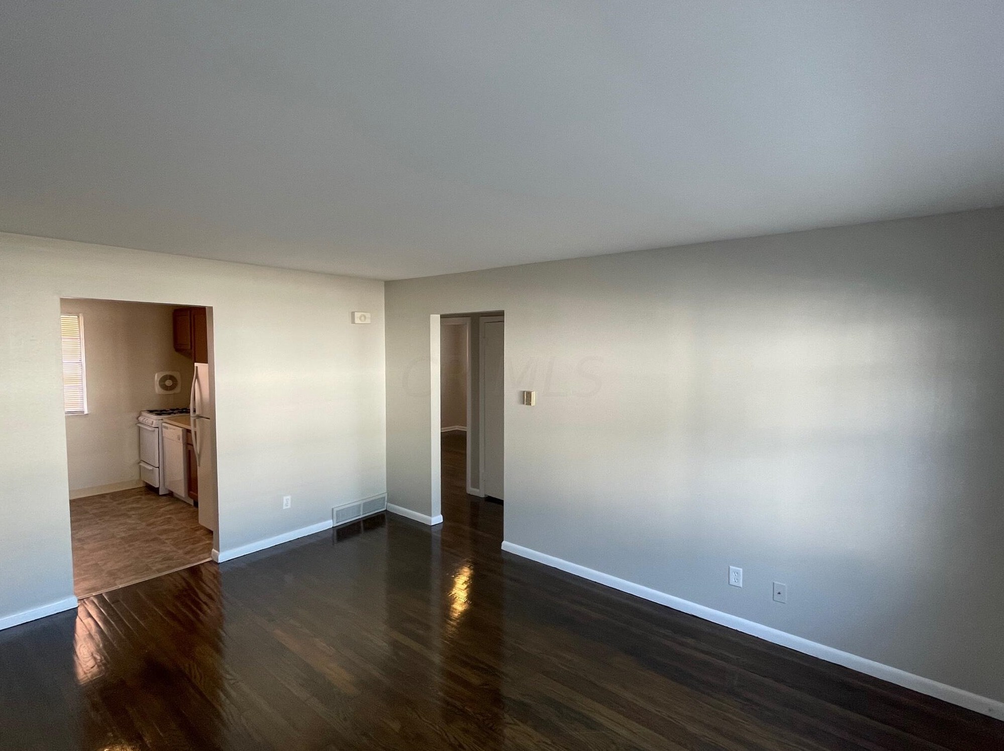 272-284 Broadmeadows Blvd, Columbus OH  43214-1014 exterior