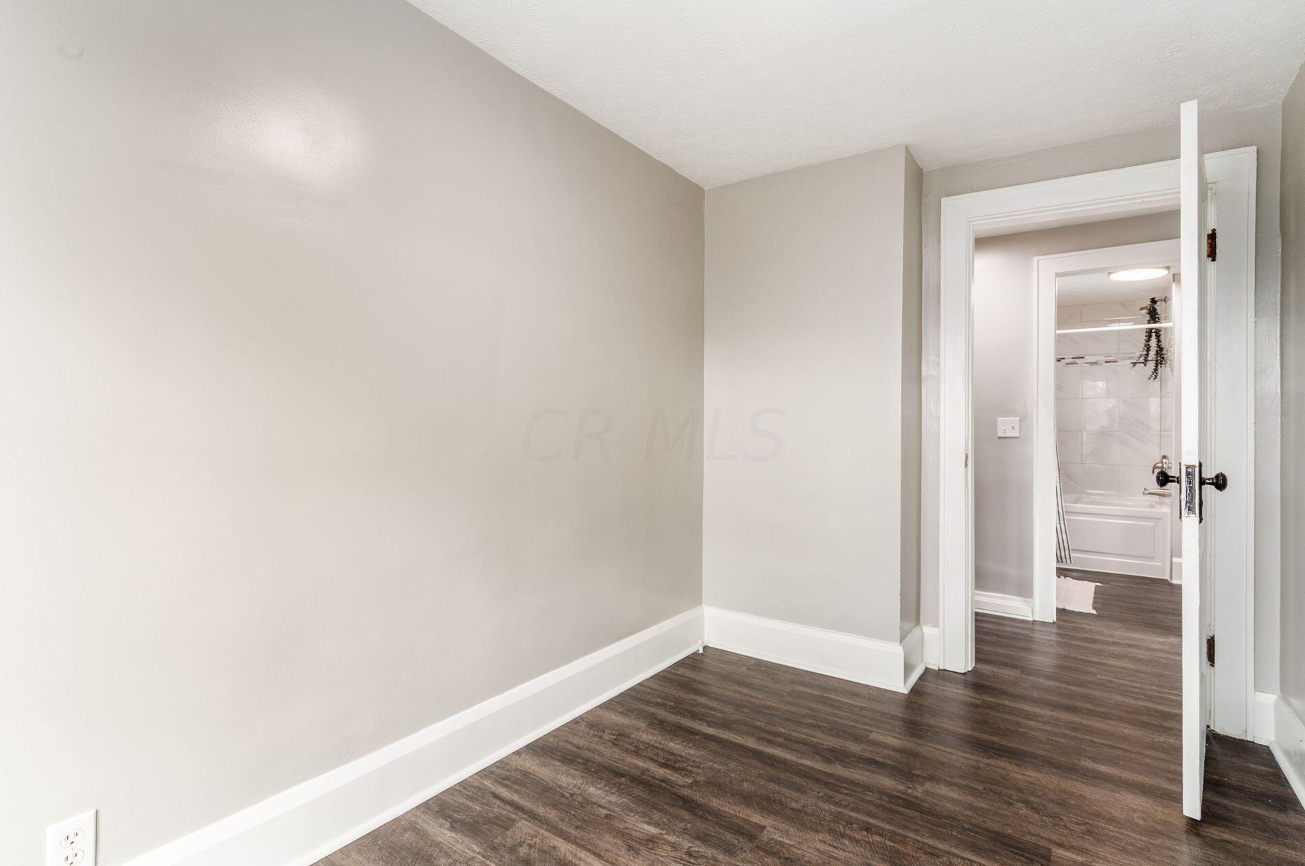 774 Kelton Ave, Columbus OH 43205-2943 exterior