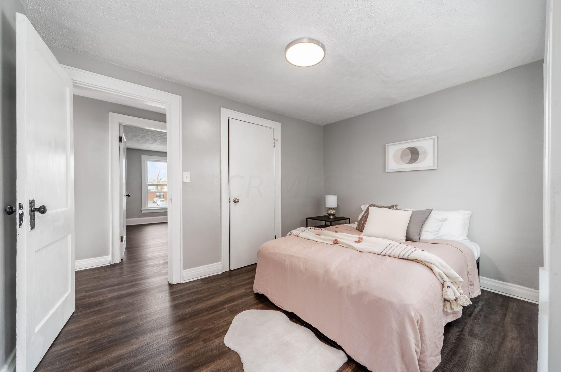 774 Kelton Ave, Columbus OH 43205-2943 exterior