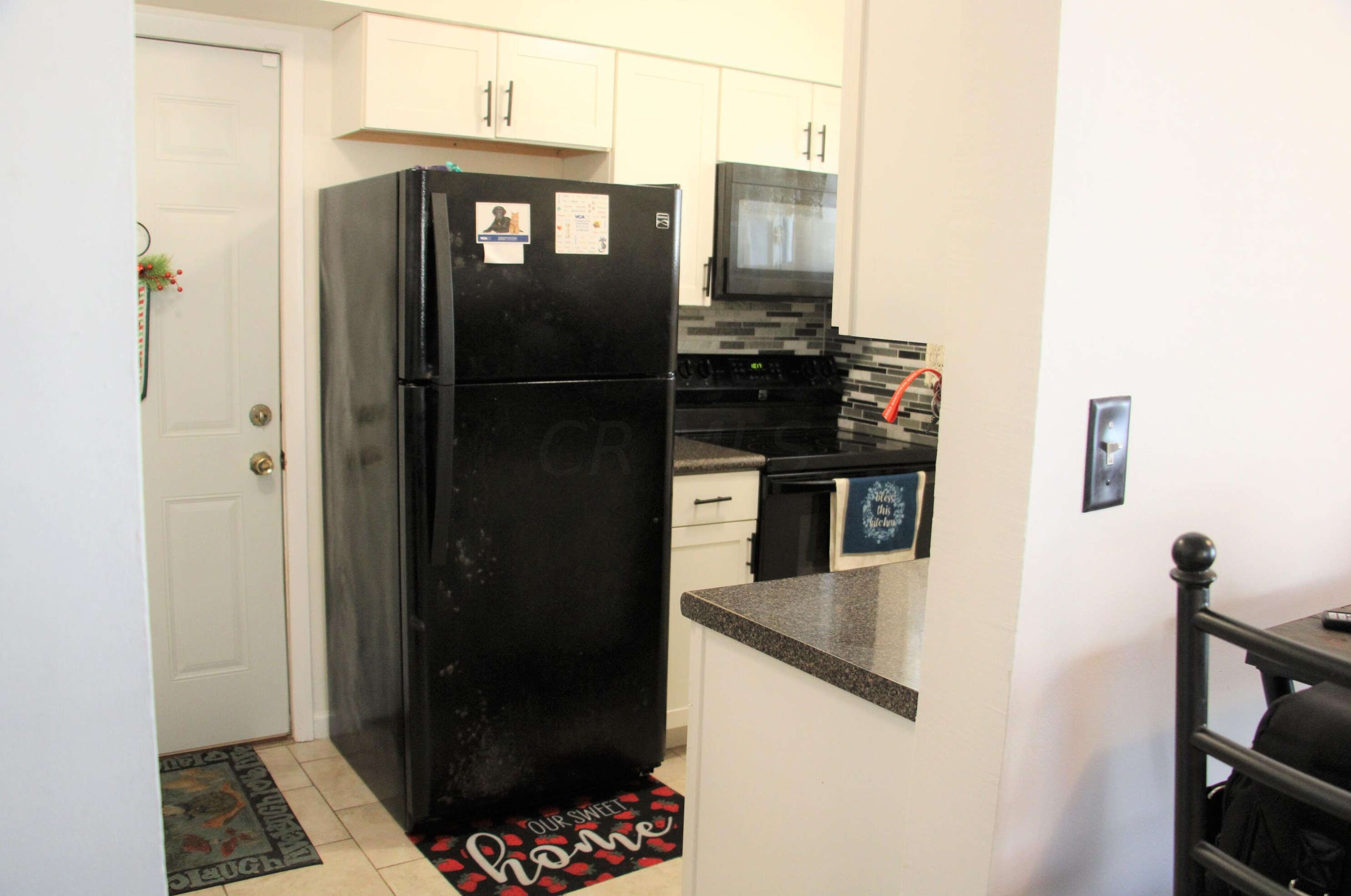 2426 Brentnell Ave, Columbus OH 43211-1963 exterior