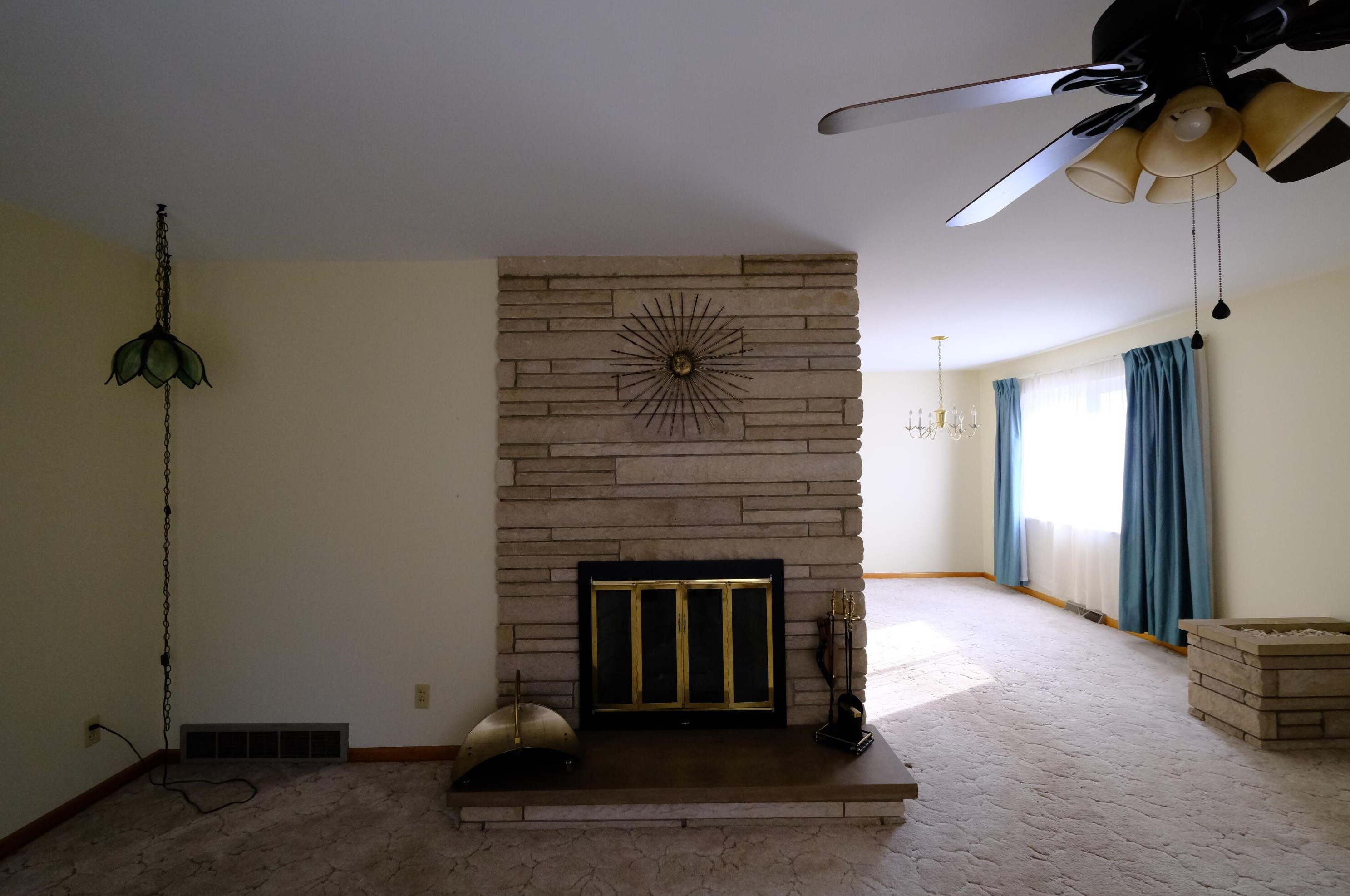 798 Bernhard Rd, Columbus OH 43213-1937 exterior