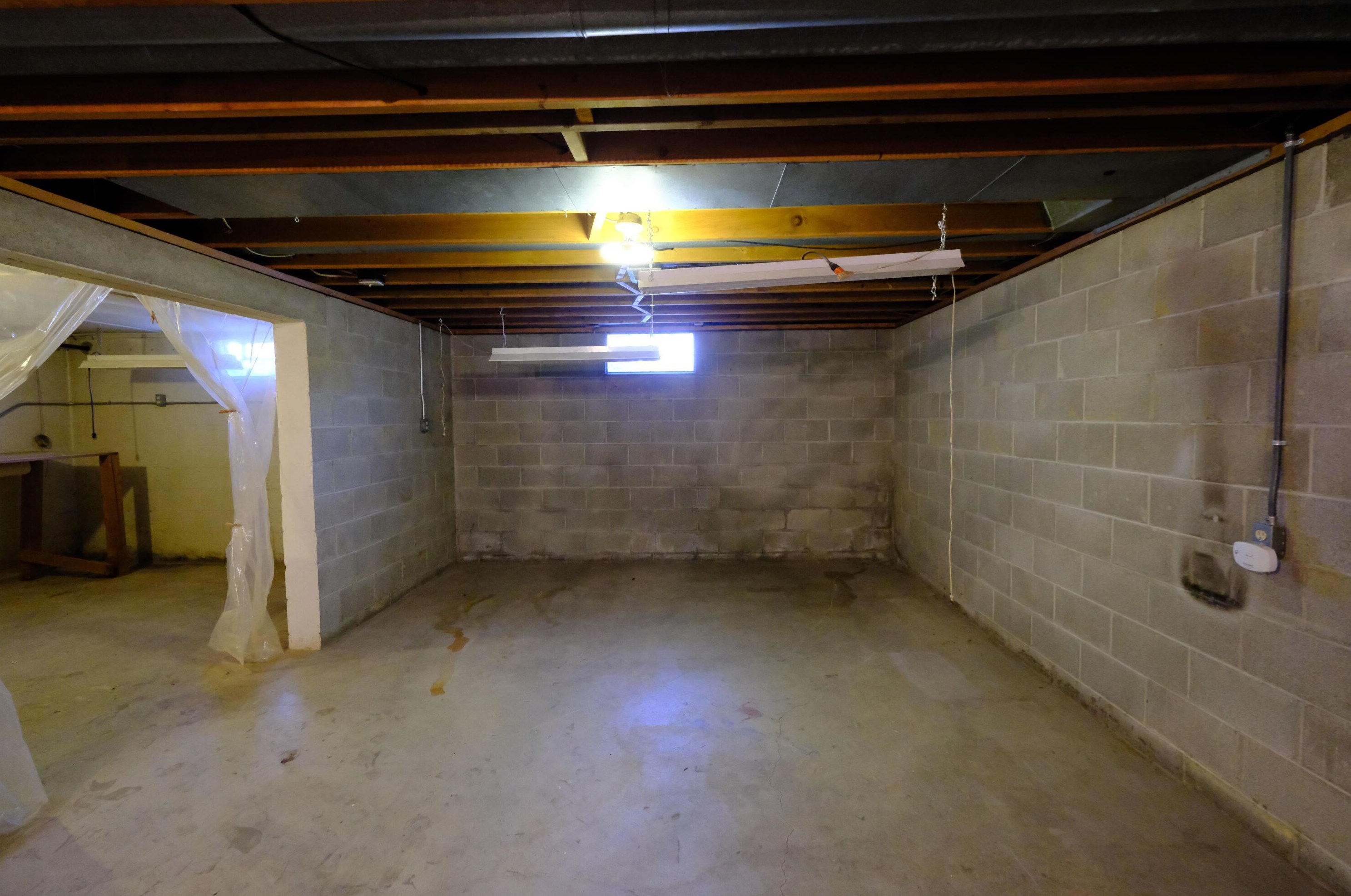 798 Bernhard Rd, Columbus OH 43213-1937 exterior