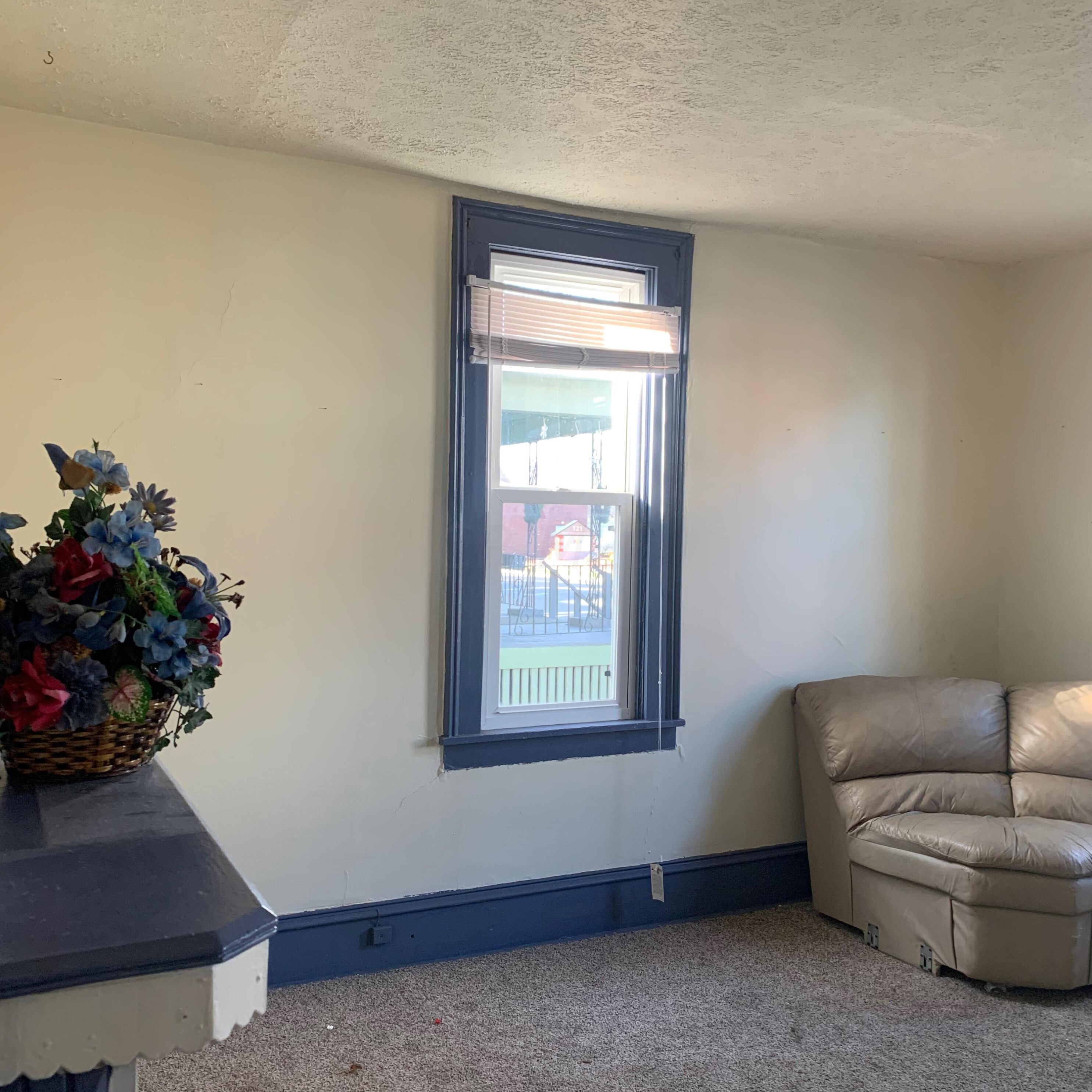 140 6 Ave, Lancaster OH 43130-2503 exterior