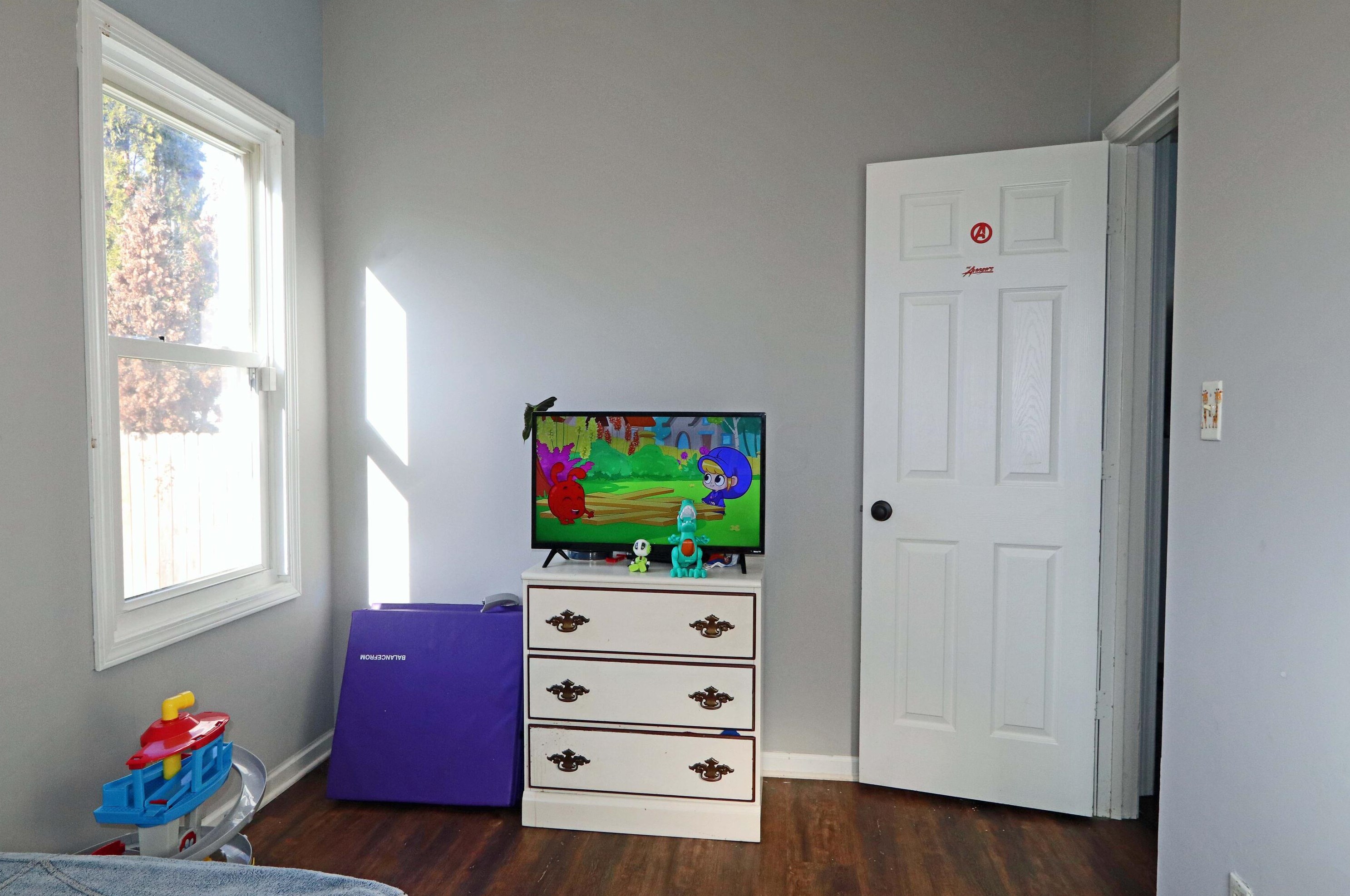 465 Huron Ave, Columbus OH 43204-2661 exterior