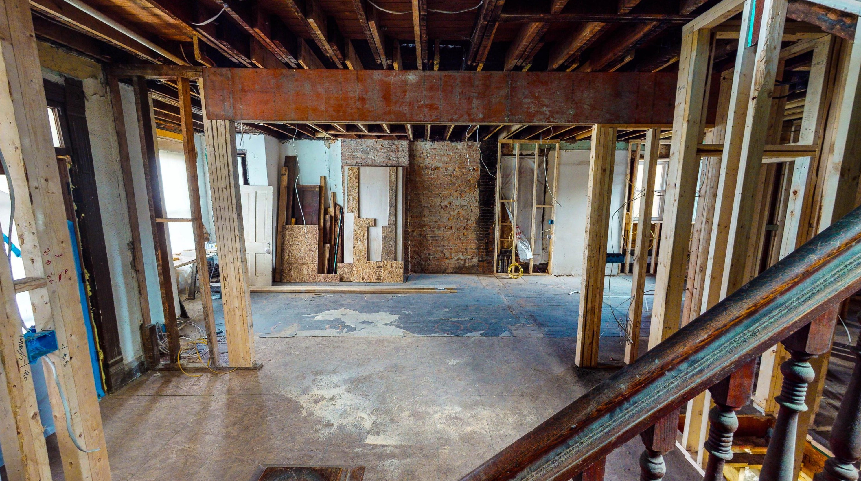 1271 Long St, Columbus OH 43203-2097 exterior