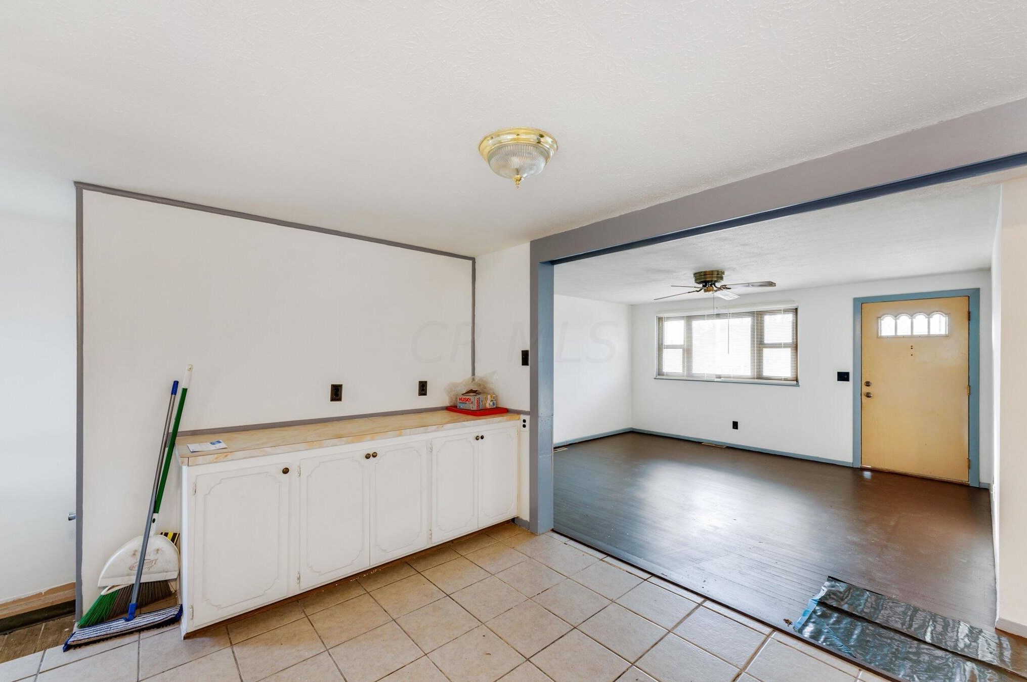 3760 Lynward Rd, Columbus OH 43228-3138 exterior